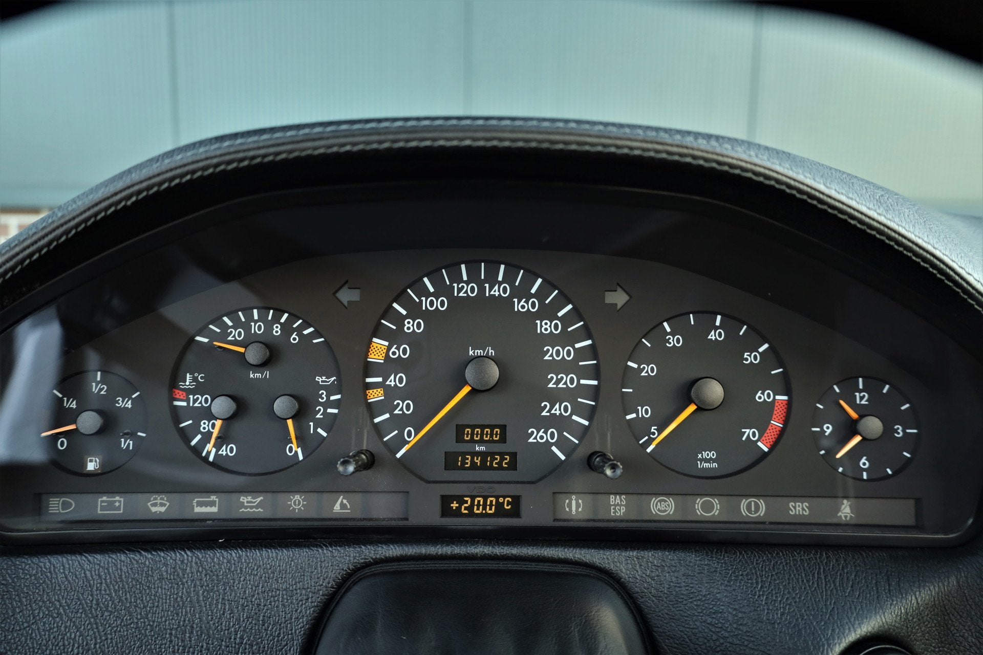 Mercedes-Benz SL-Klasse SL 600 Youngtimer 134122km, foto 4