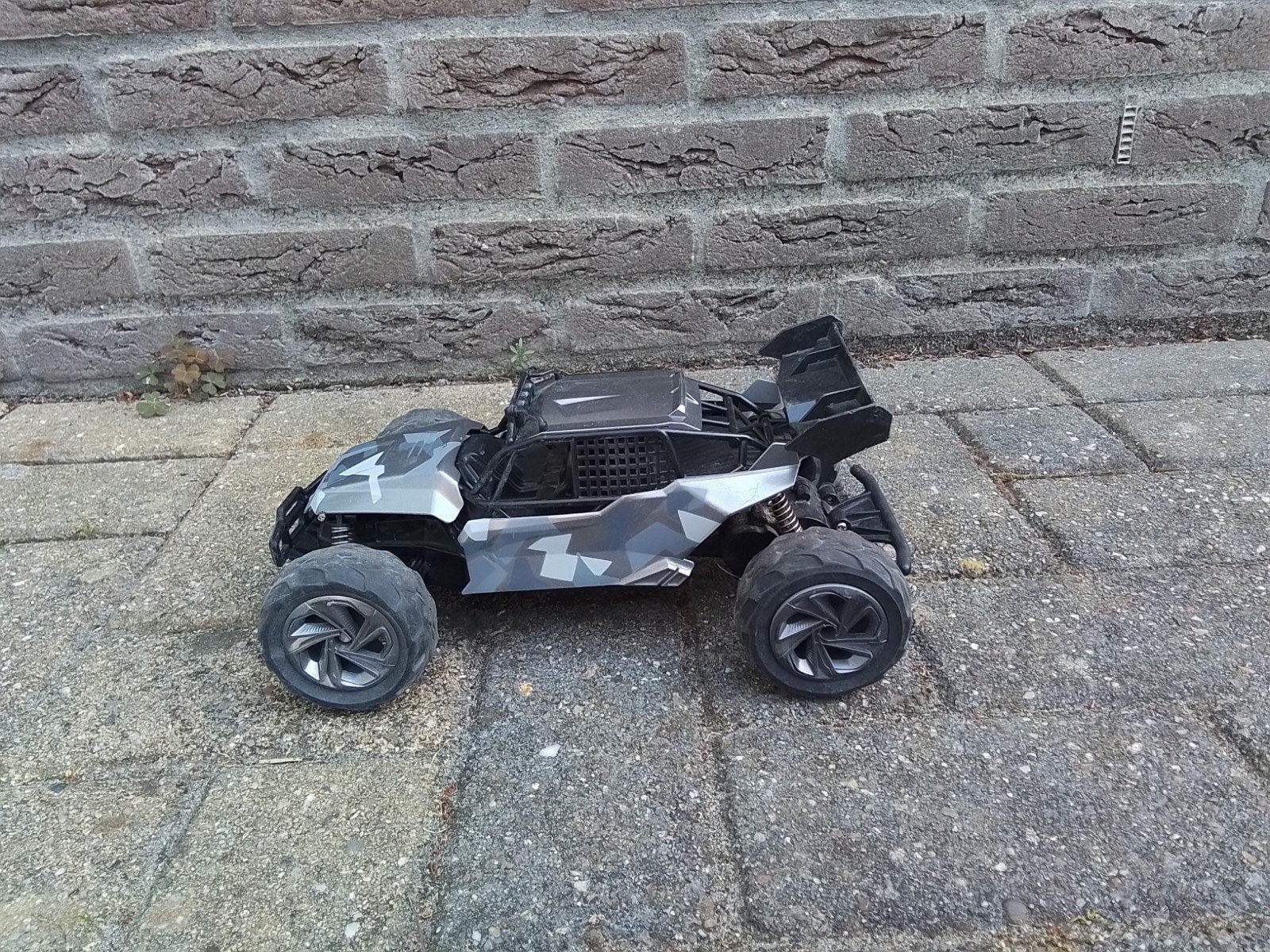 RC Offroad Auto met Afstandsbediening - Gebruikt, Hobby en Vrije tijd, Modelbouw | Radiografisch | Auto's, Gebruikt, Auto offroad