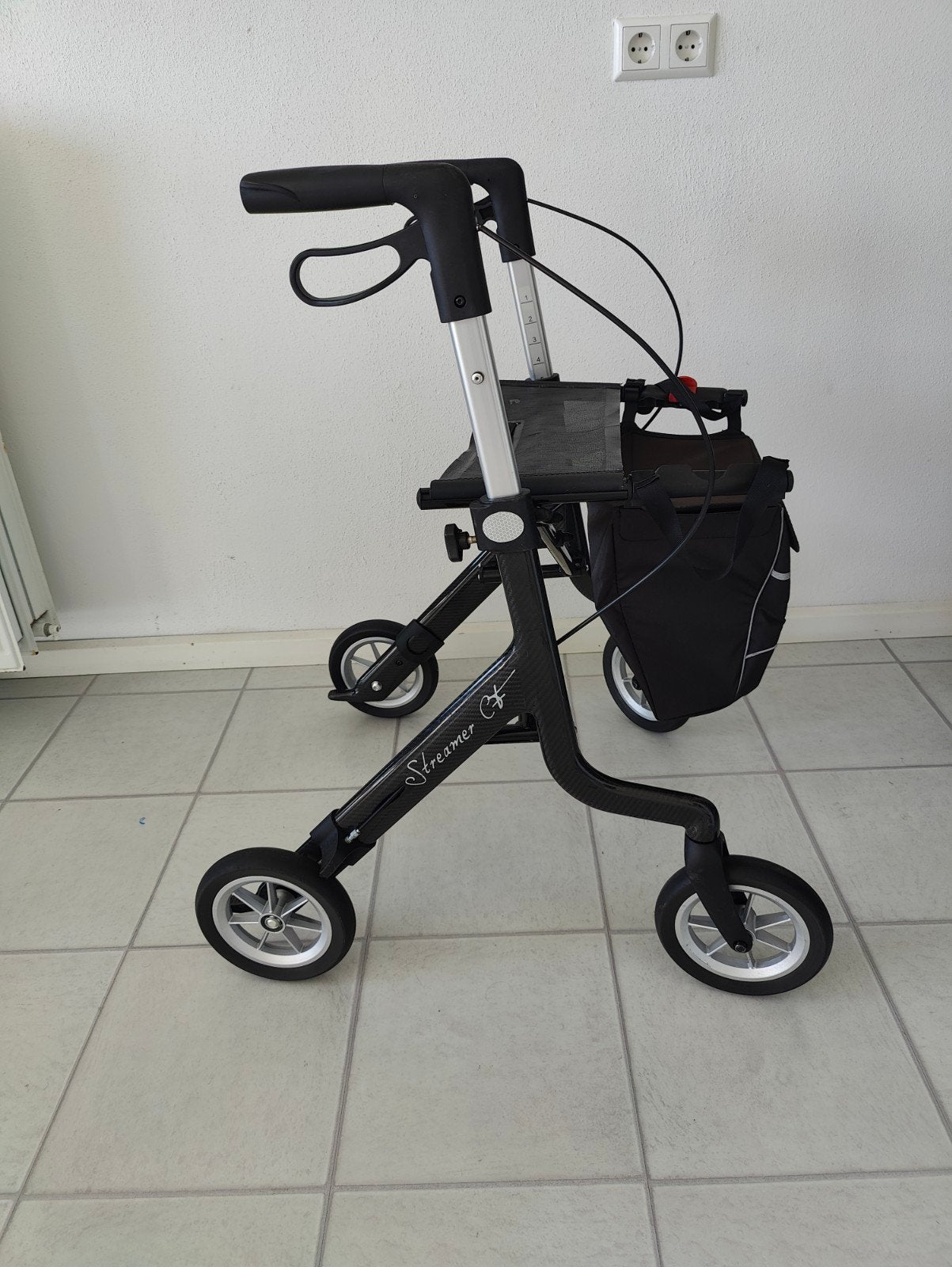 Rollator Streamer CF van carbon lichtgewicht maat L, Ophalen of Verzenden, Lichtgewicht