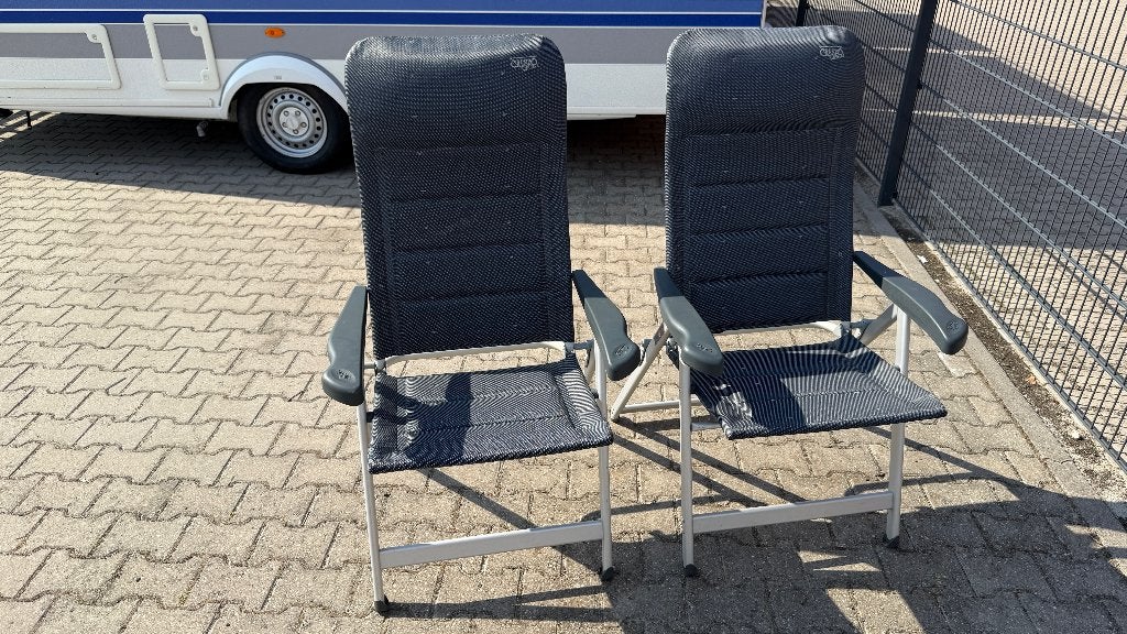 2 Crespo stoelen met tafel, Ophalen, Zo goed als nieuw