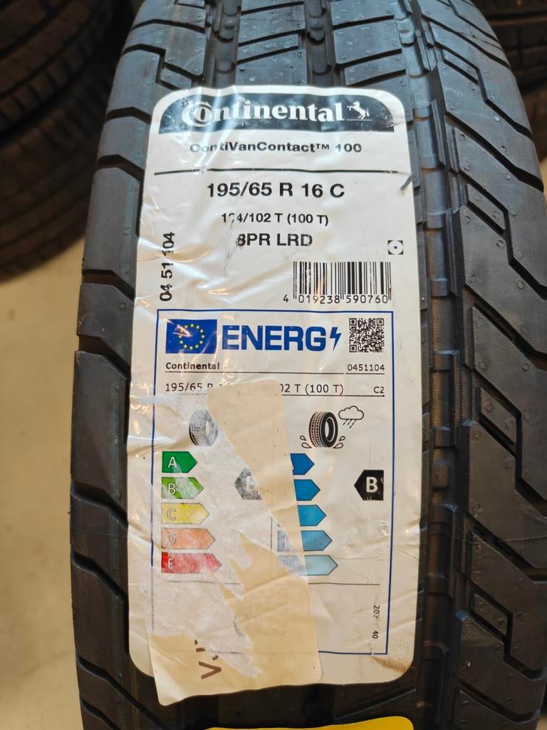 2x 195/65R16C Continental Zomerbanden Nieuw, Auto-onderdelen, Banden en Velgen, Ophalen, Bestelwagen, 16 inch, Band(en)