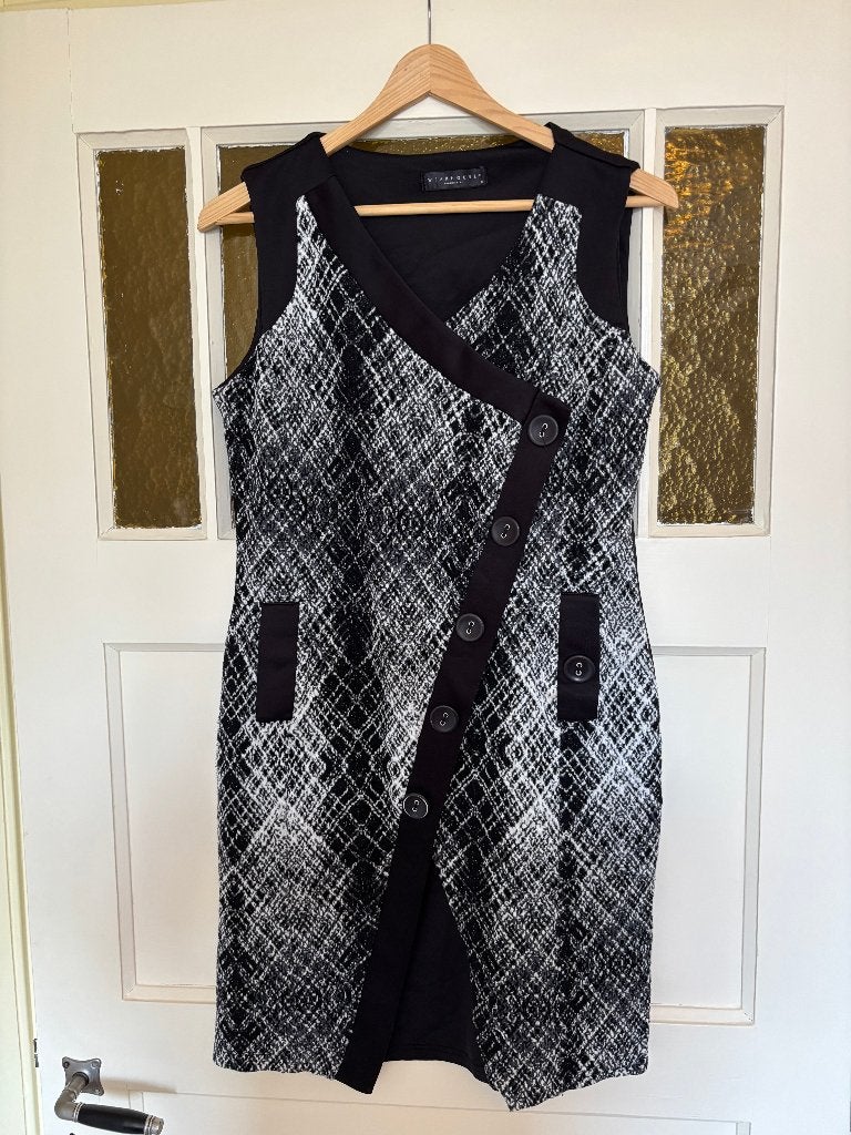 Wearhouse Essential zwart/witte jurk, Kleding | Dames, Maat 38/40 (M), Charles Vogele, Zwart, Ophalen of Verzenden