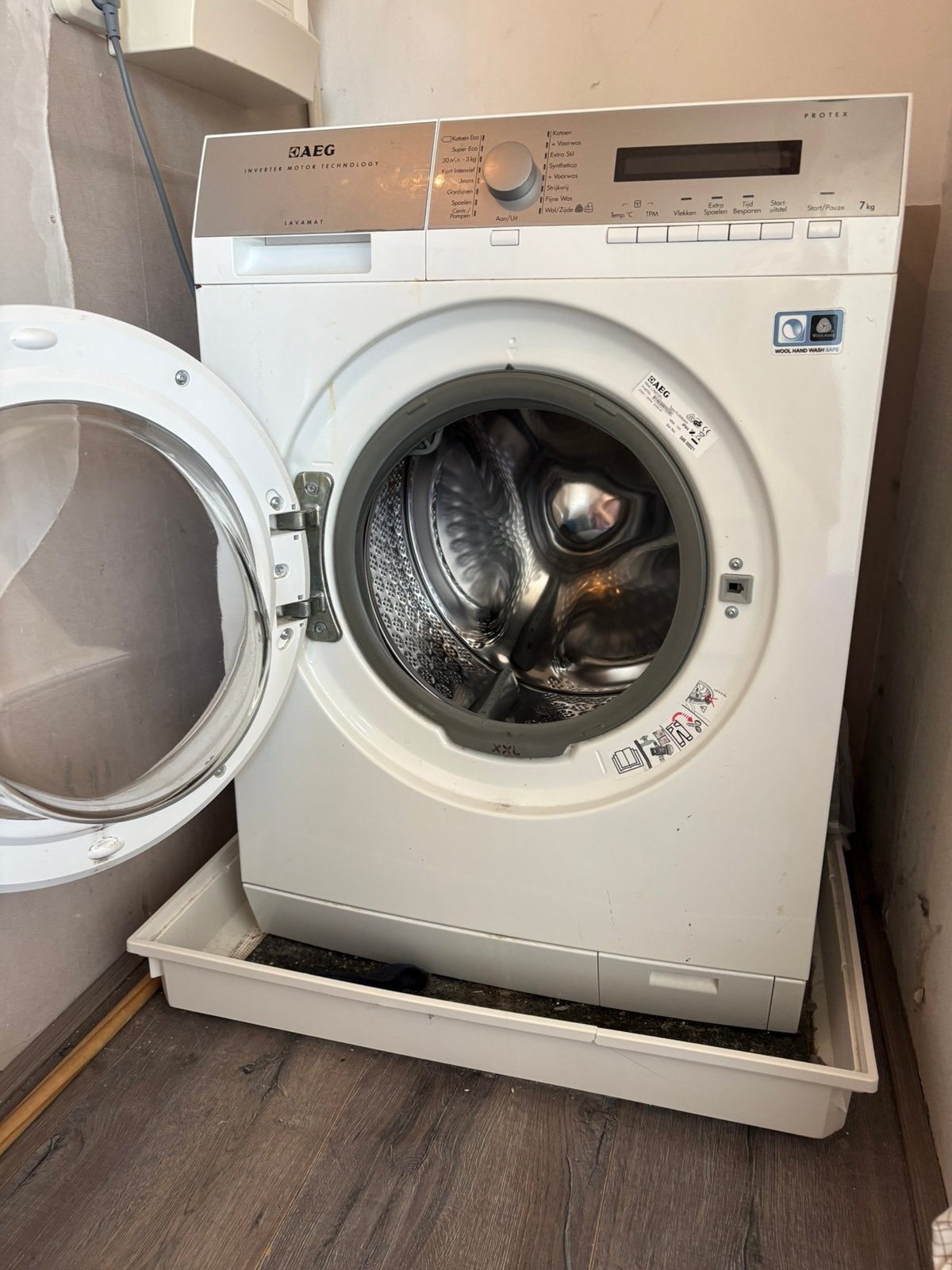 AEG wasmachine (defecte lagers), Ophalen, Gebruikt, 1200 tot 1600 toeren, 85 tot 90 cm