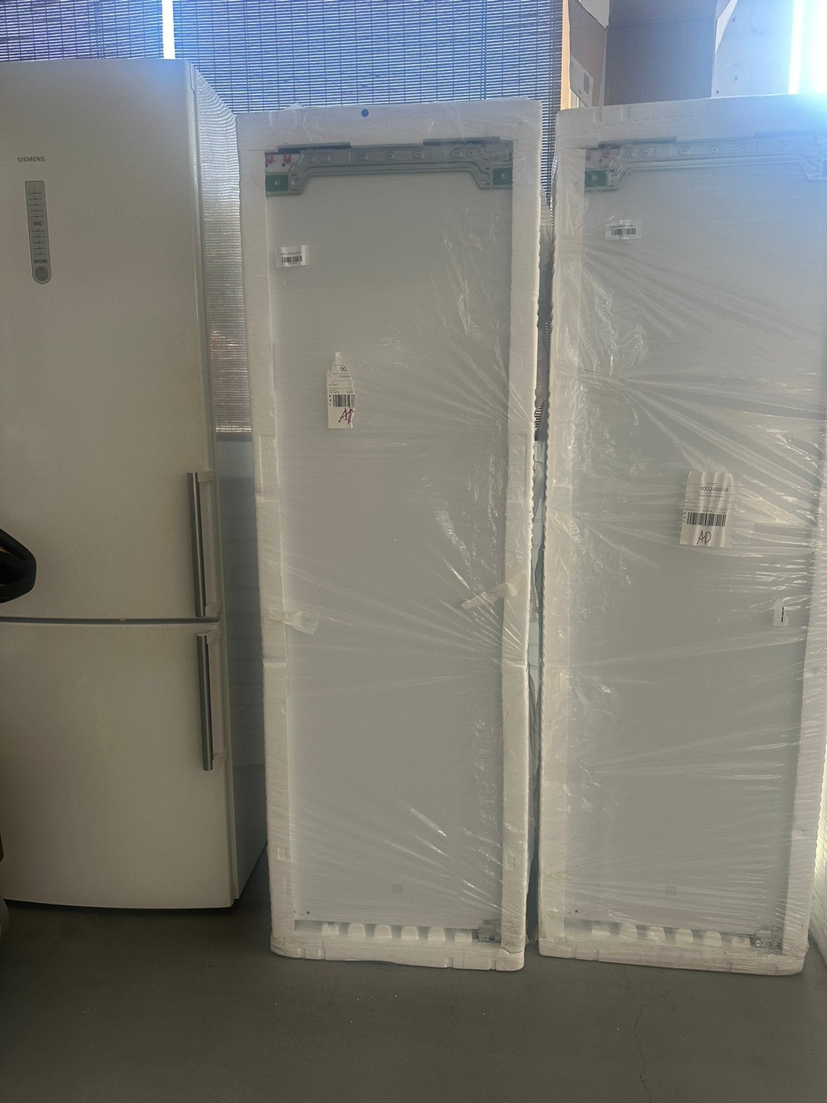 AEG 178CM NO FROST INBOUW VRIESKAST DEUR-OP-DEUR, AEG, Info@adoswitgoed.nl, Kamerlingh Onnestraat 8, Wijchen, Nieuw