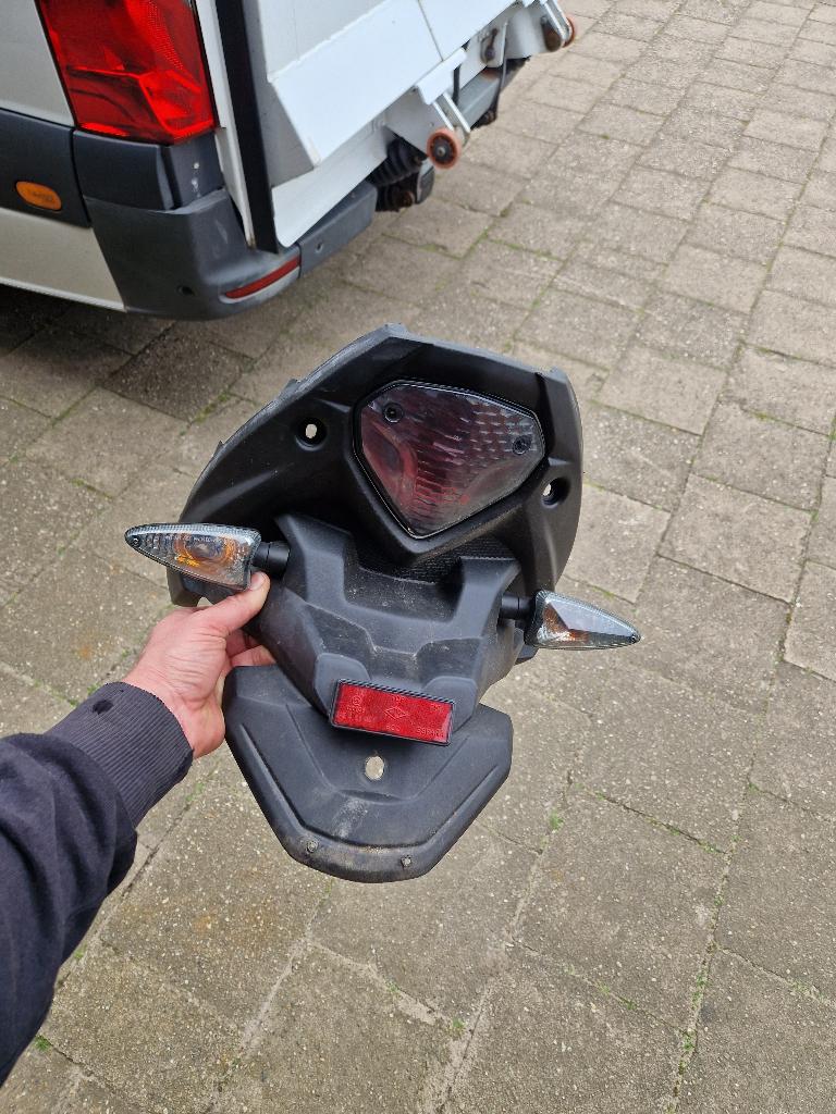Achter verlichting yamaha aerox nieuw mod. achterlicht + RAW, Ophalen, Nieuw, Overige typen, Yamaha