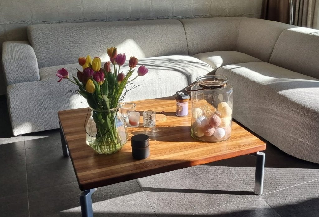 Leolux Salontafel – Kersen/Walnoot – (100x100 cm) Faya Lobi, Huis en Inrichting, Ophalen, 100 tot 150 cm, Design, Vierkant