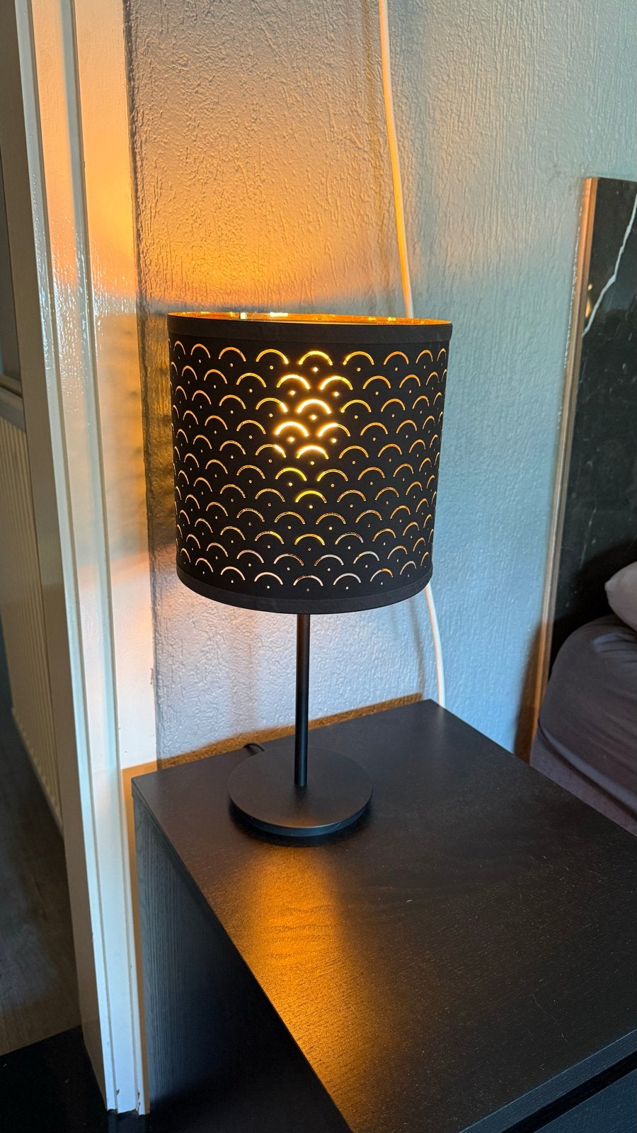2x IKEA Skaftet voet met NYMO kap (gouden binnenkant), Ophalen, Gebruikt, E14 (klein), Sfeerlamp