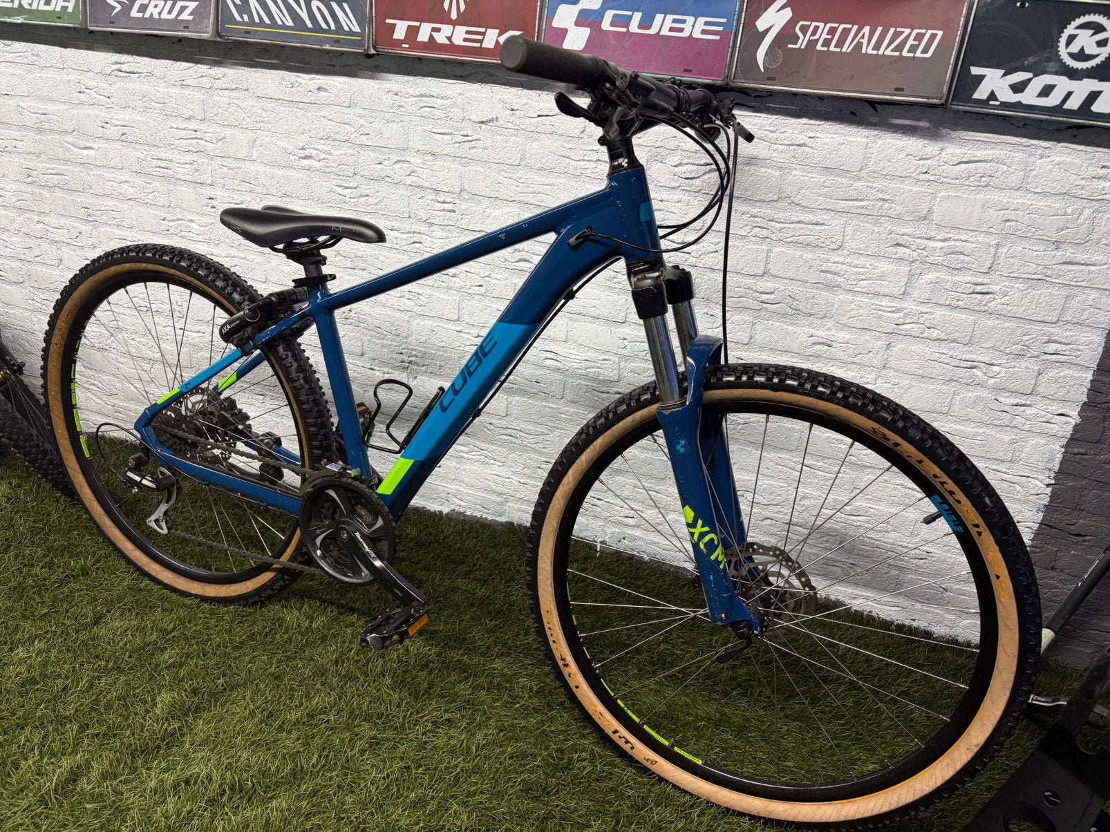 Foto 3 van Cube Aim Race 27,5 inch mountainbike frame S 27,5 cube S”