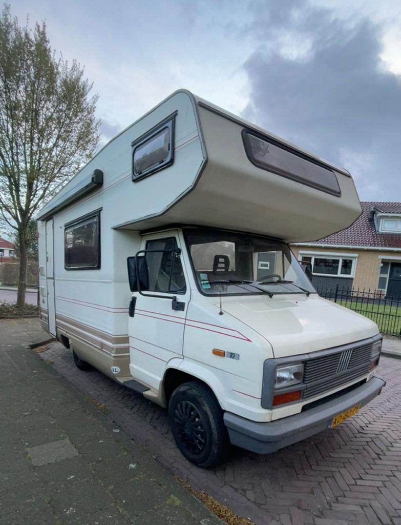 Camper Fiat Ducato 1989 190xxx km en ruim een jaar APK, Standaard zit, Alkoof, Fiat, Particulier