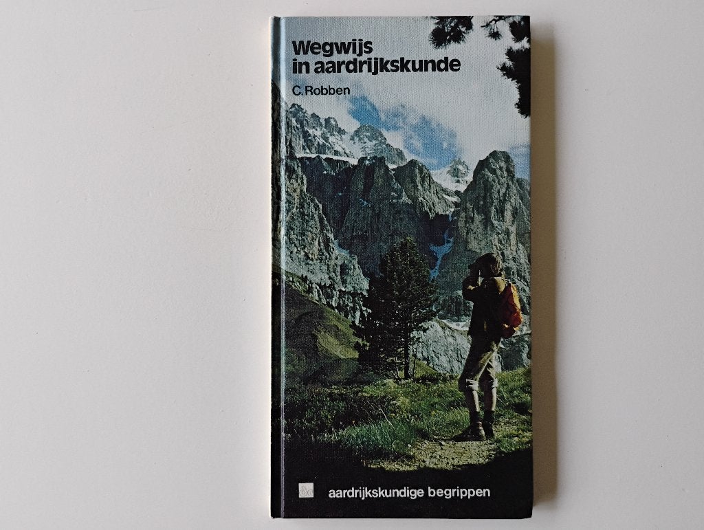 Boek Wegwijs in aardrijkskunde door C. Robben, Ophalen of Verzenden, Zo goed als nieuw, Overige niveaus, Aardrijkskunde