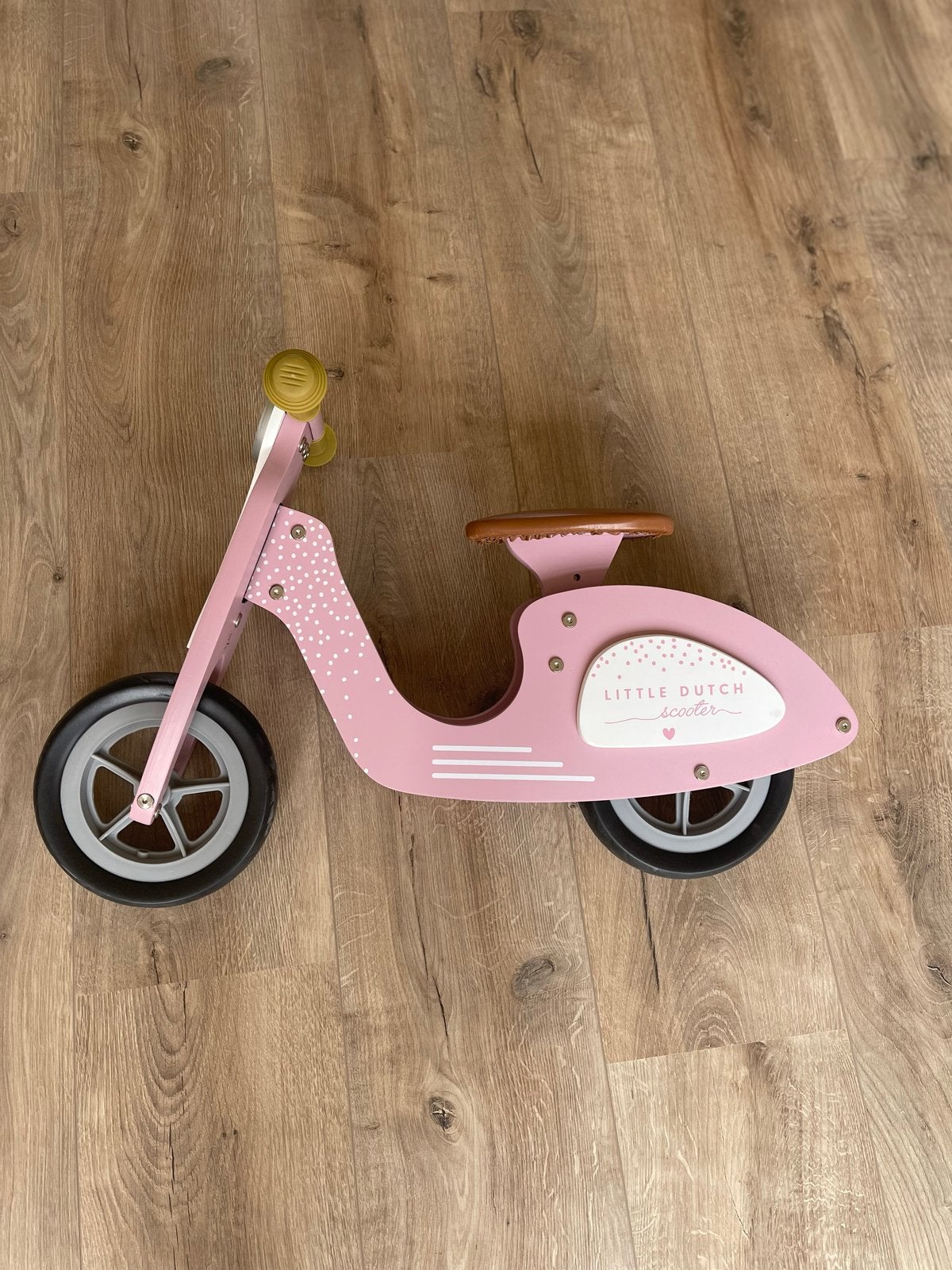 Little Dutch loopscooter roze, Kinderen en Baby's, Ophalen, Zo goed als nieuw, Loopfiets