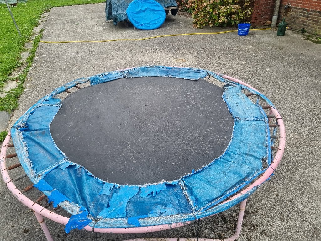 Gratis trampoline, Ophalen, Gebruikt