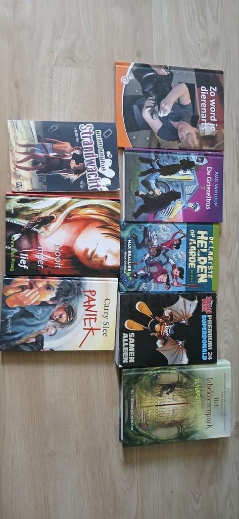 Diverse kinderboeken: spanning, avontuur en meer, Ophalen of Verzenden, Gelezen, Fictie algemeen