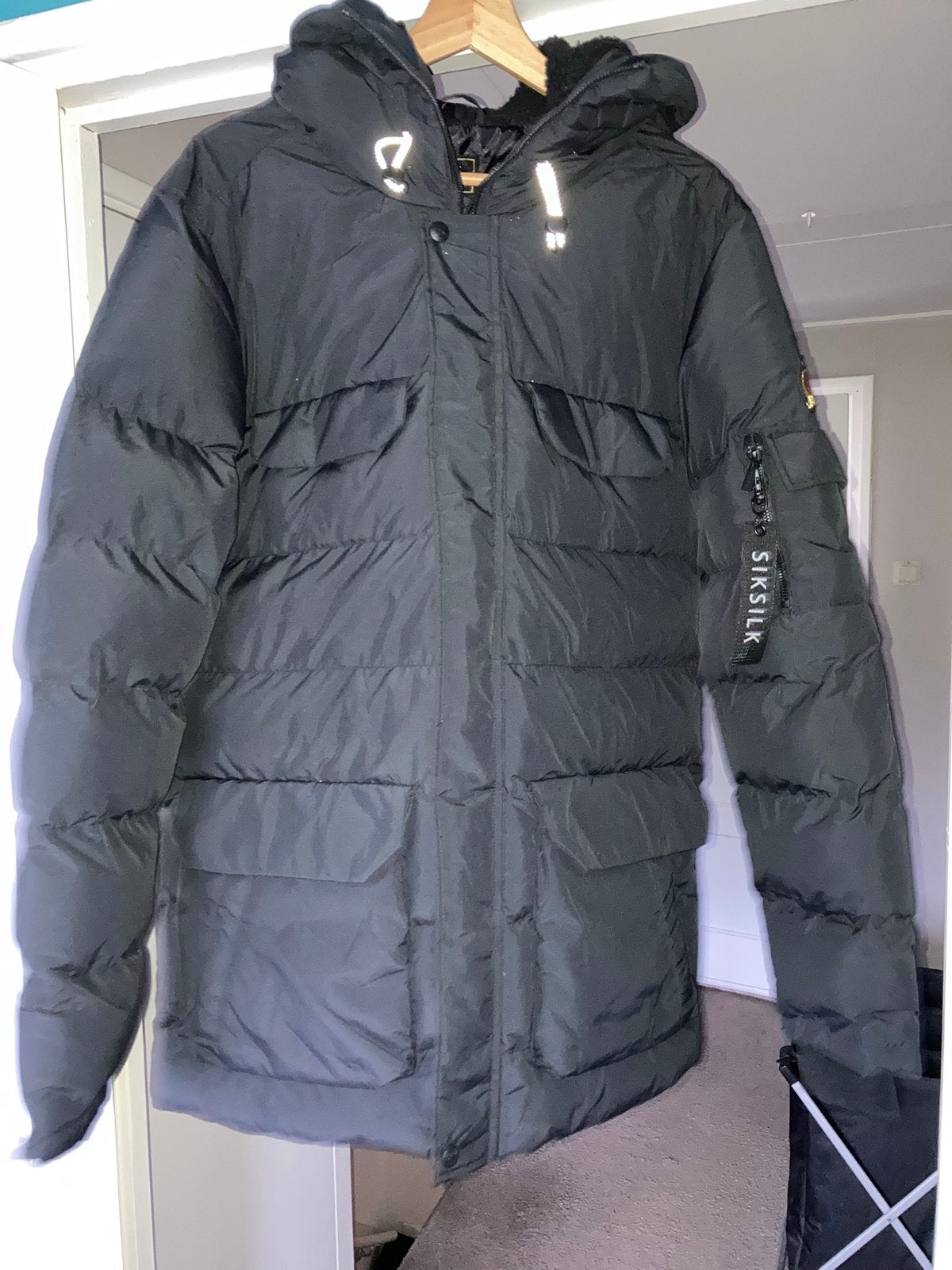 Winterjas heren Siksilk maat S, Ophalen of Verzenden, Zo goed als nieuw, Maat 46 (S) of kleiner, Zwart