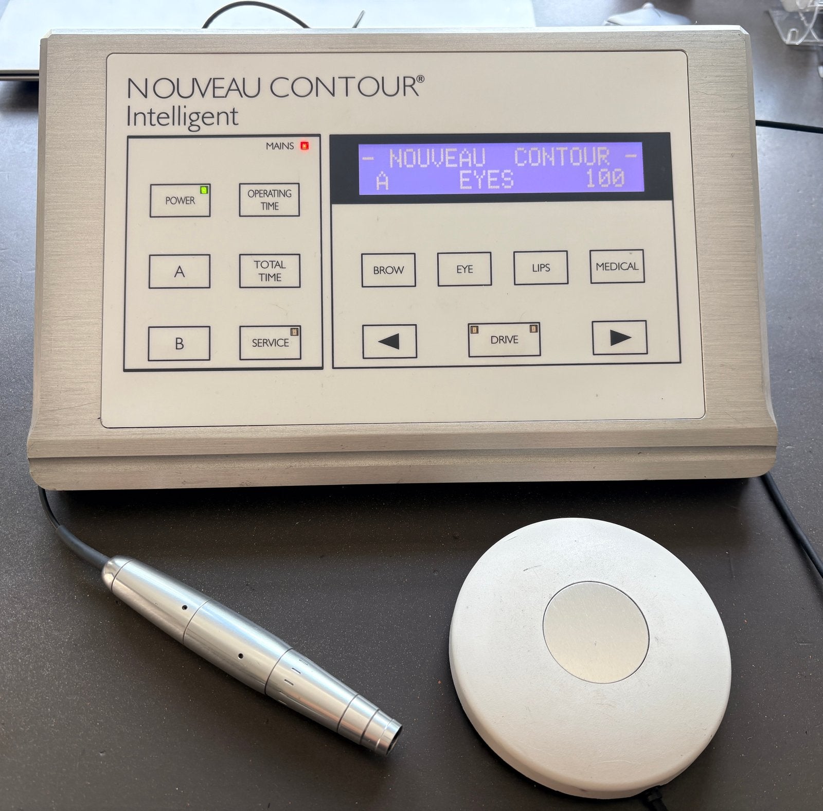 Nouveau Contour pmu machine, Ophalen, Gebruikt, Zilver, Gehele gezicht