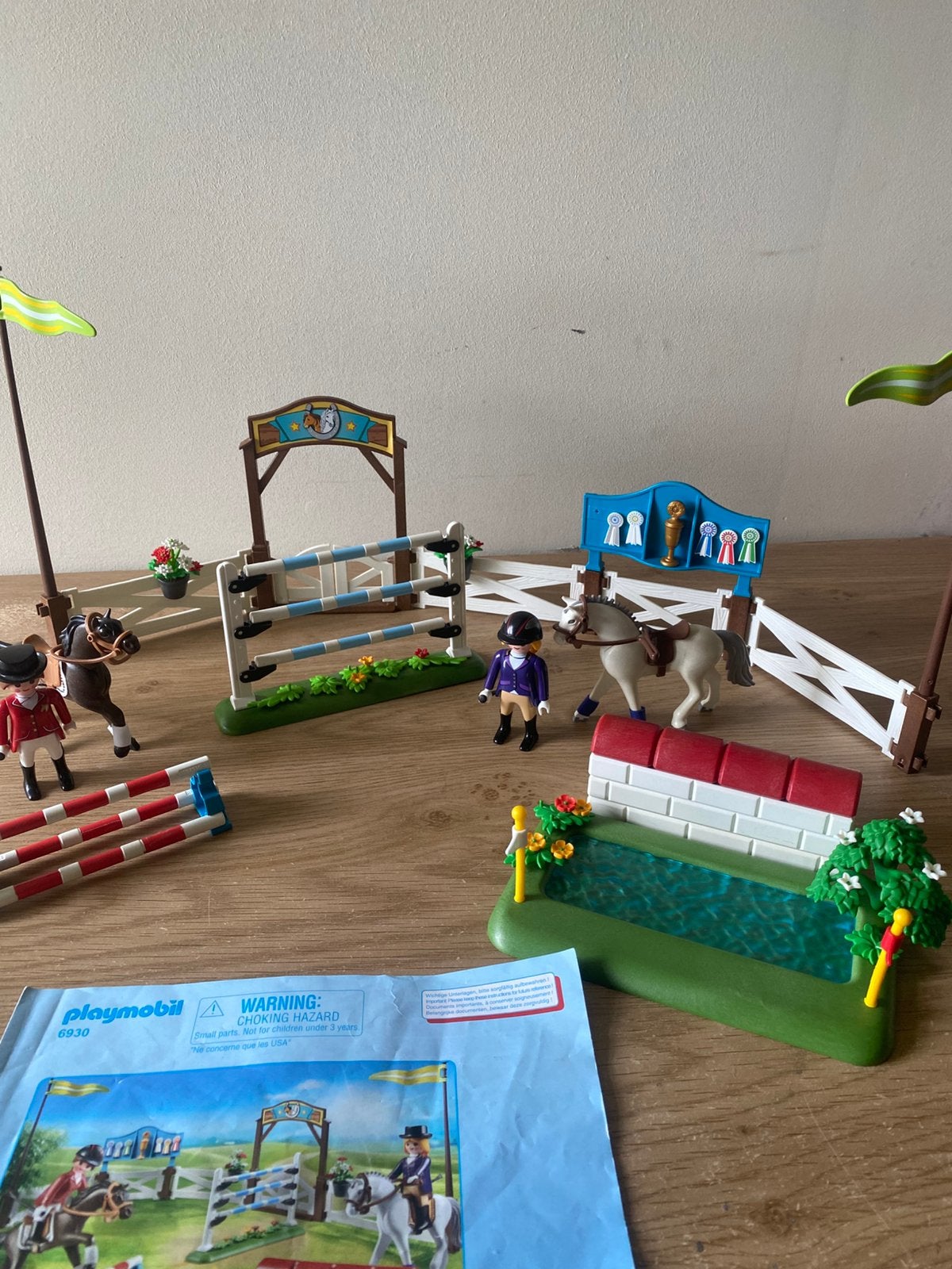 Playmobil paardenwedstrijd 6930, Complete set, Overige typen, Ophalen of Verzenden, Zo goed als nieuw