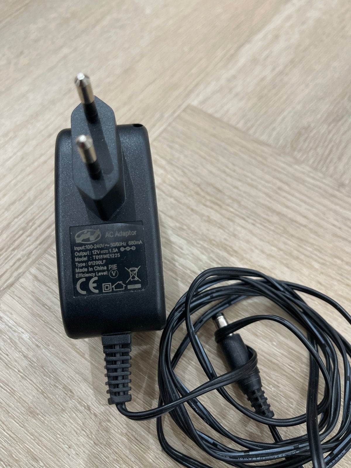 AC Adapter 12V 1.5A - Model T018WE1225, Ophalen of Verzenden, Gebruikt