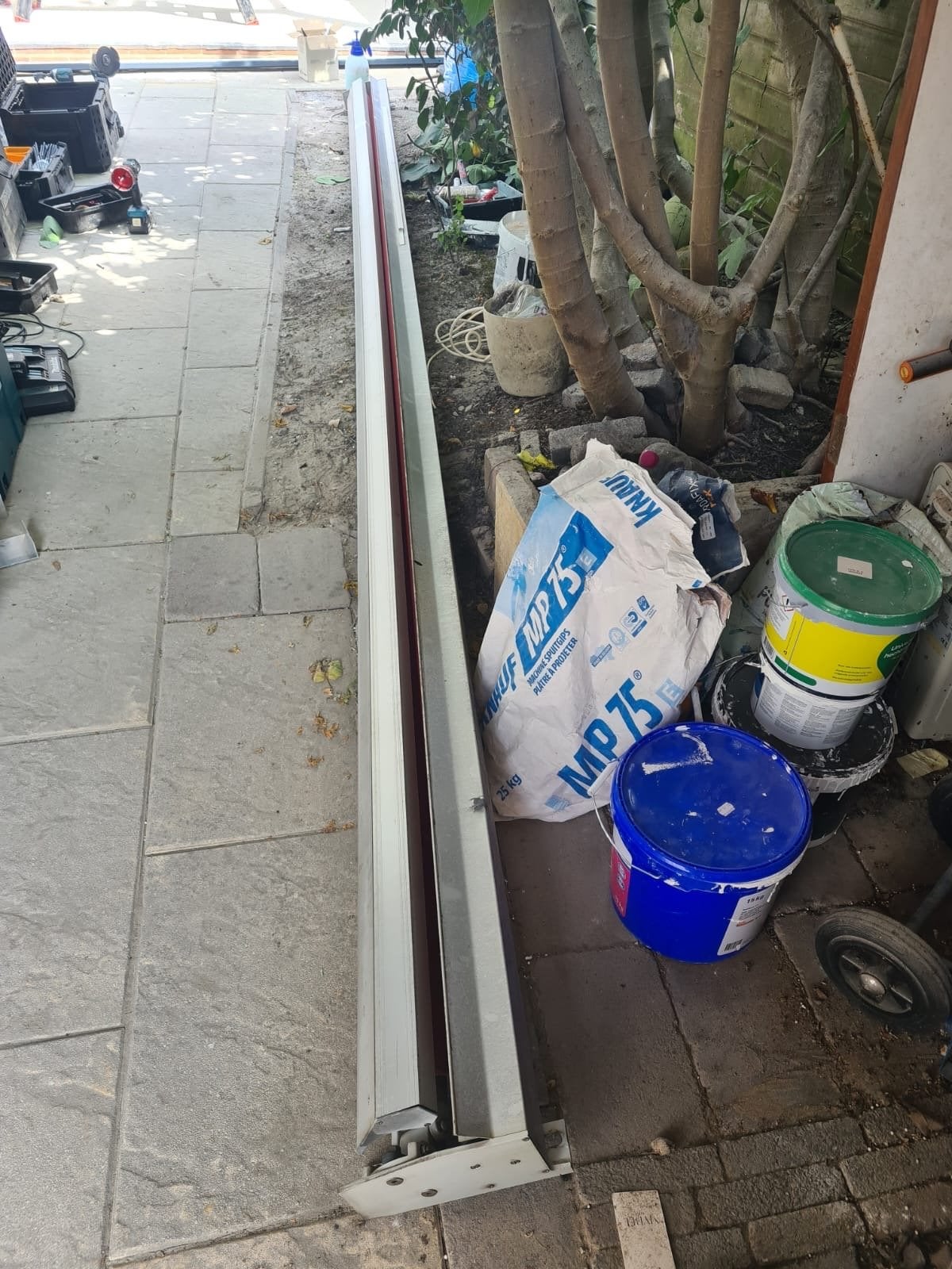 Gebruikt rolluik, breedte 5,50m, met elektrische bedien, Gebruikt, Elektrisch, 150 tot 300 cm, 250 cm tot 450 cm