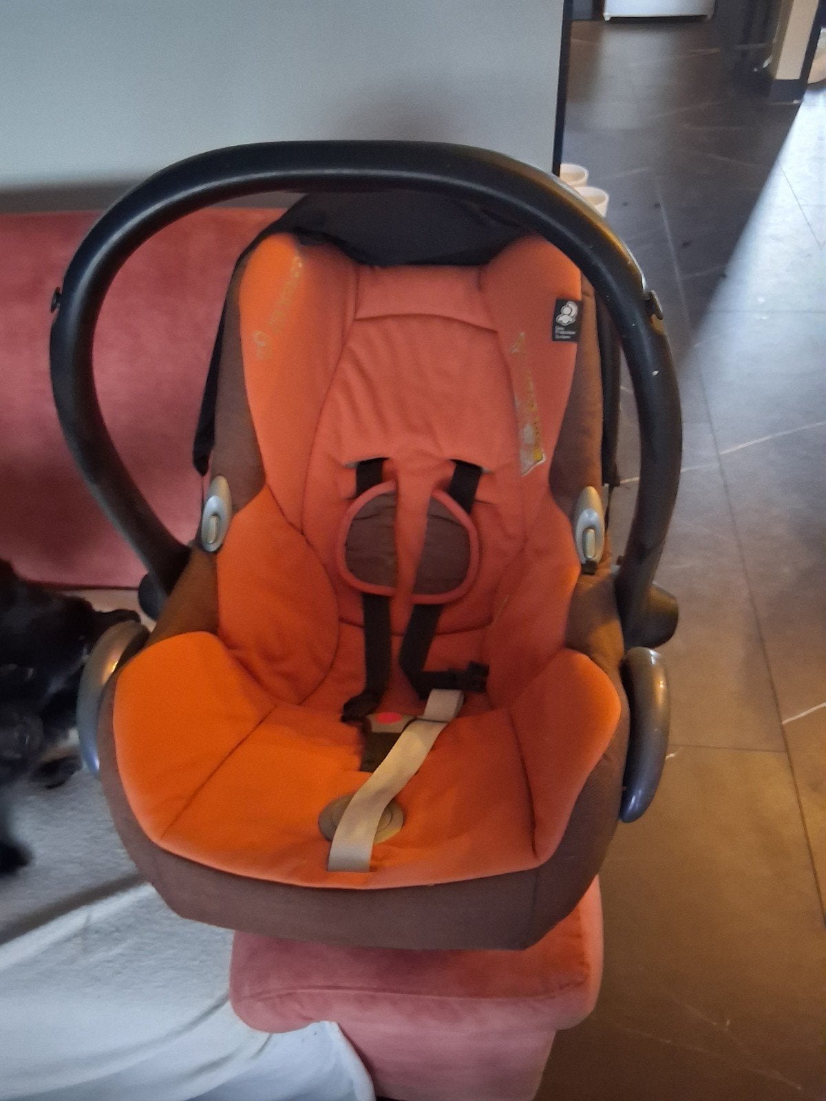 Maxi-Cosi autostoel 0-13 kg - Oranje/Bruin, Kinderen en Baby's, 0 t/m 13 kg, Maxi-Cosi, Gebruikt, Autogordel
