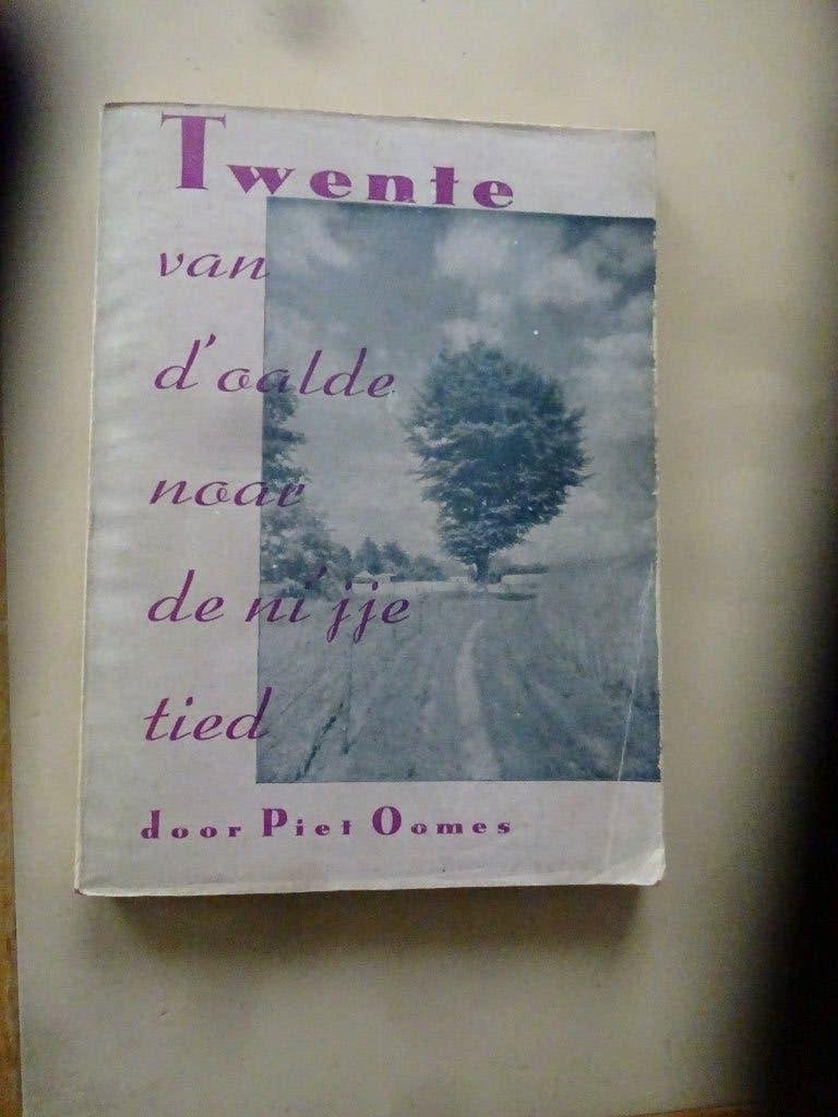 Twente, Piet Oomes, Ophalen of Verzenden, 20e eeuw of later, Gelezen