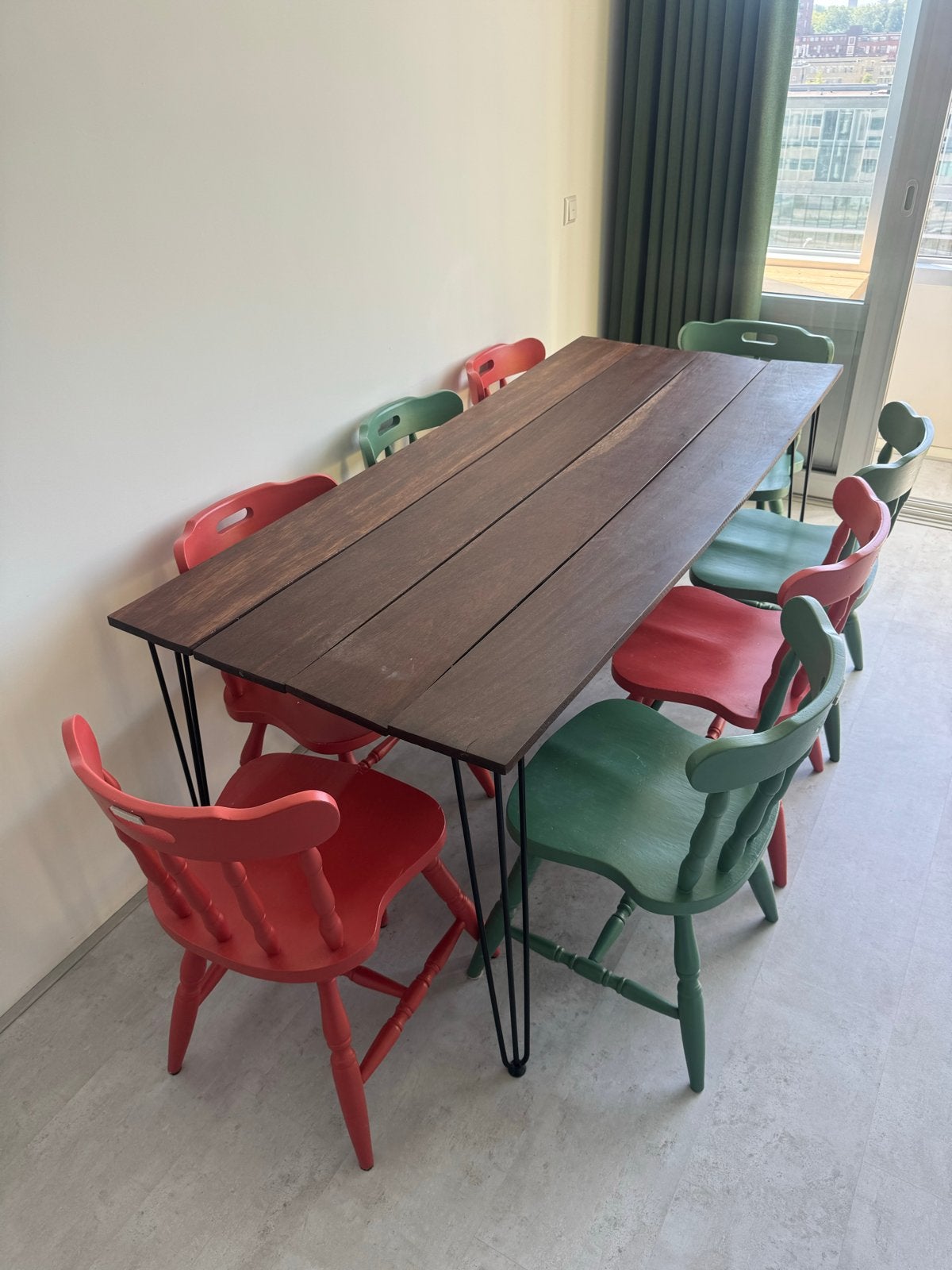 Eettafel met 8 stoelen - Hout en Metaal, Huis en Inrichting, Ophalen, Gebruikt, 50 tot 100 cm, Vijf personen of meer