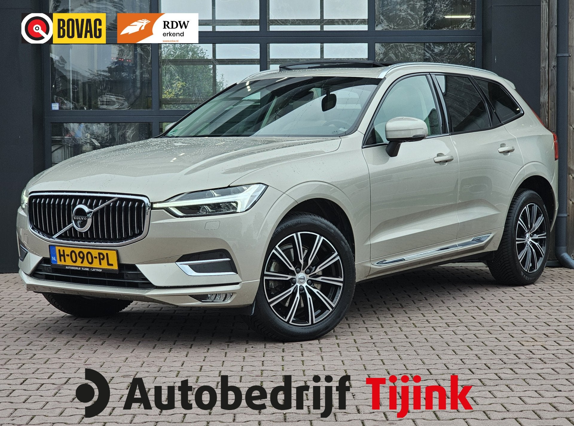 Volvo XC60 2.0 T4 Inscription Polestar Engineered | Pano | L, Gebruikt, Euro 6, 4 cilinders, Beige