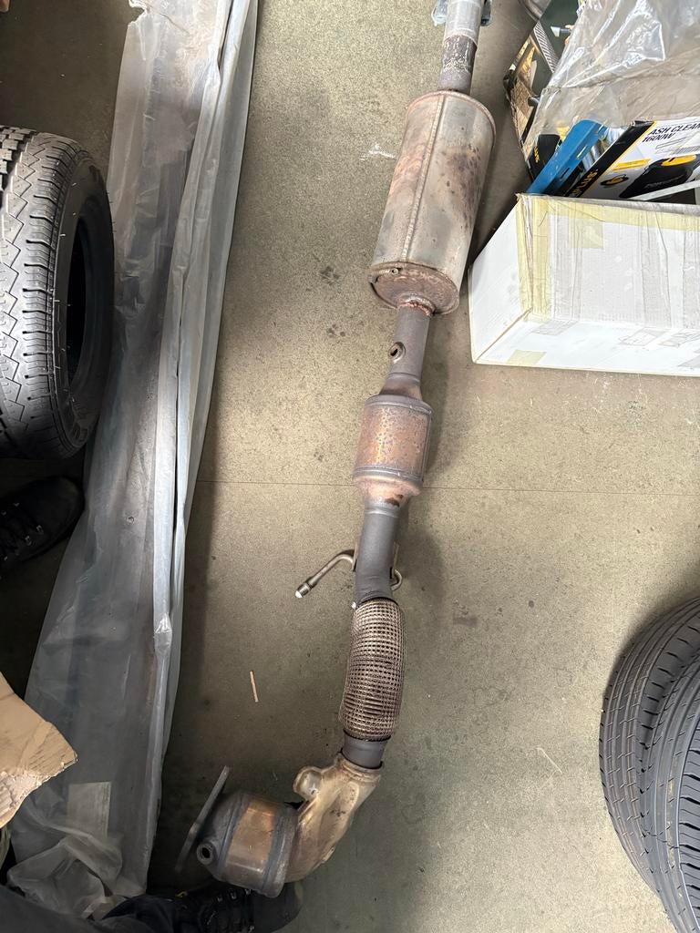 Originele katalysator 2.0 tfsi 2008, Auto-onderdelen, Uitlaatsystemen, Ophalen, Gebruikt, Seat