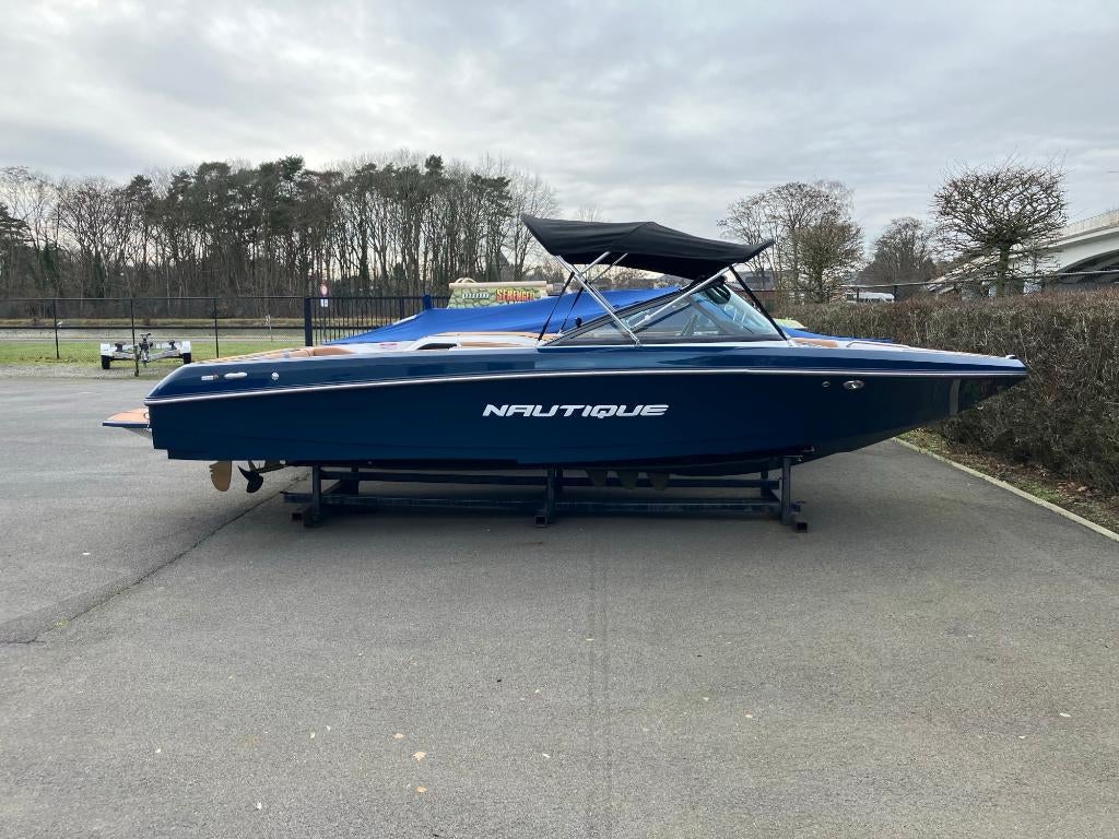 Nautique 200 2021 als nieuw, Ophalen, Binnenboordmotor, 6 meter of meer, Nieuw