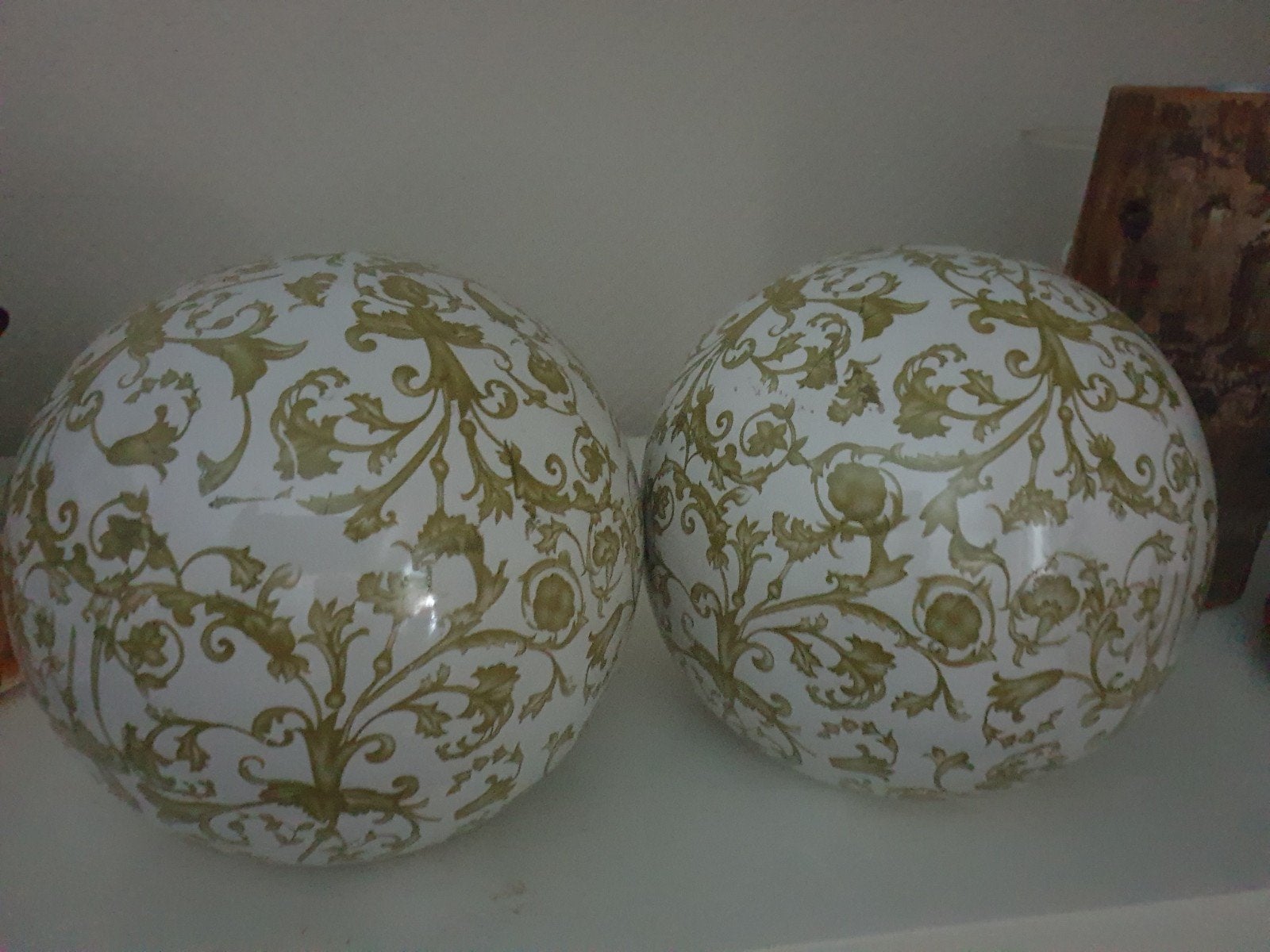 2 Aardewerk Decoratieballen met Barok Patroon - 20 cm, Ophalen of Verzenden