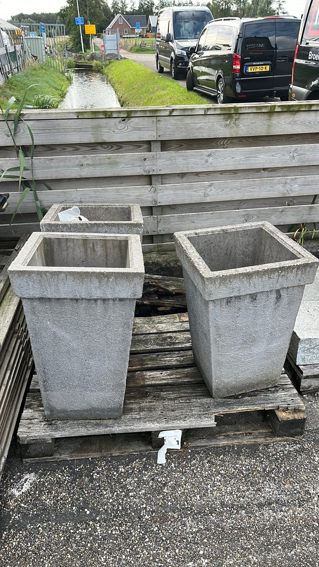 Betonnen bloembak 80cm hoog, Ophalen, Vierkant, Nieuw, 60 tot 100 cm