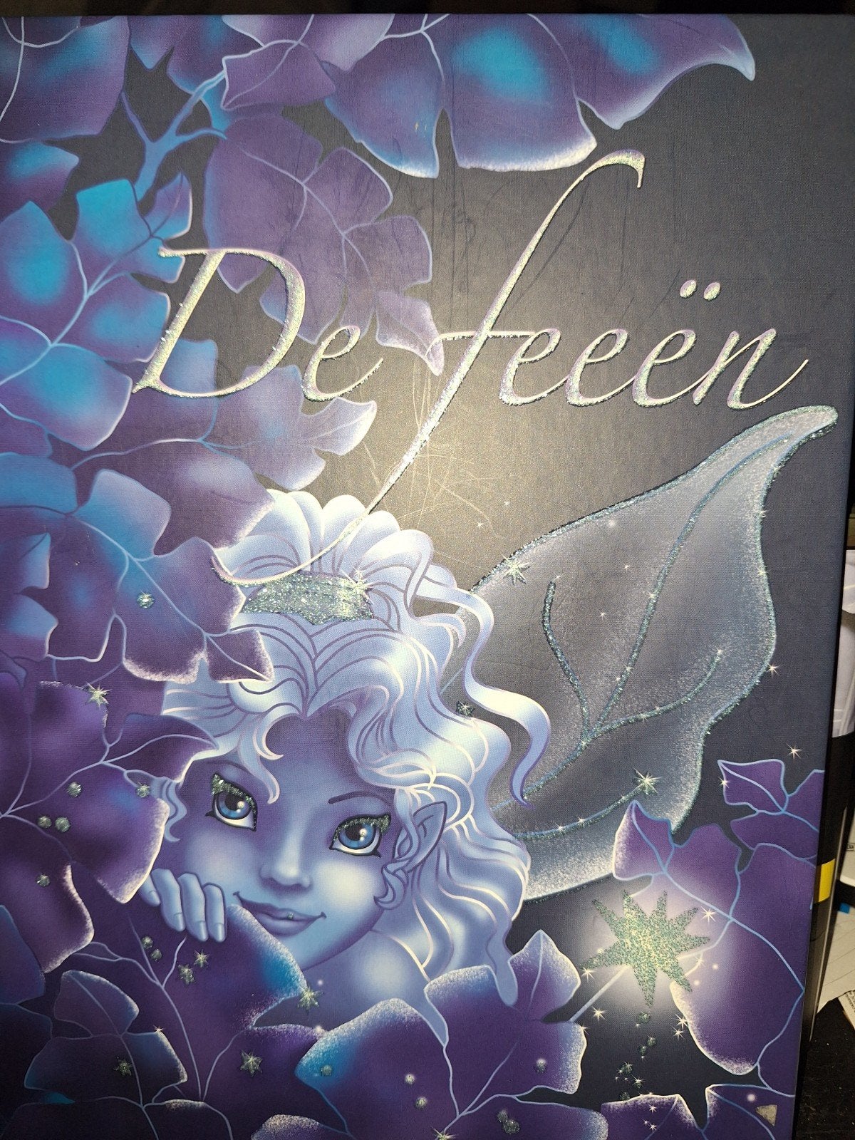 De Feeën, Ophalen of Verzenden, Zo goed als nieuw, Fictie algemeen
