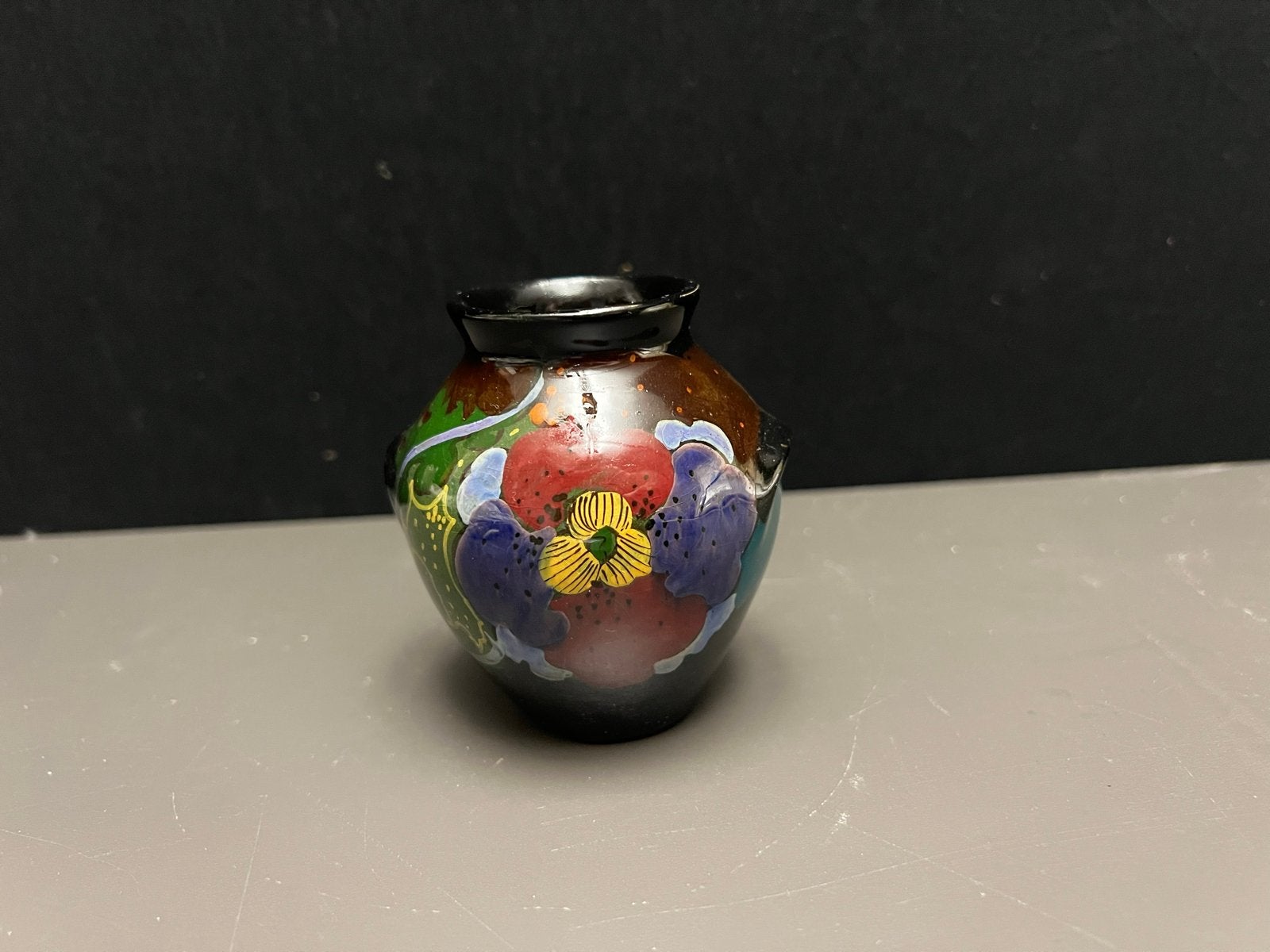 Prachtige antieke Gouda plateel vaas Ivora Gouda Model 464, Ophalen of Verzenden