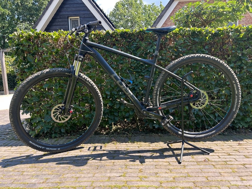 Cube Alm Race Mountainbike 16V 19" / H51, Gebruikt, Heren, 49 tot 53 cm, Schijfrem
