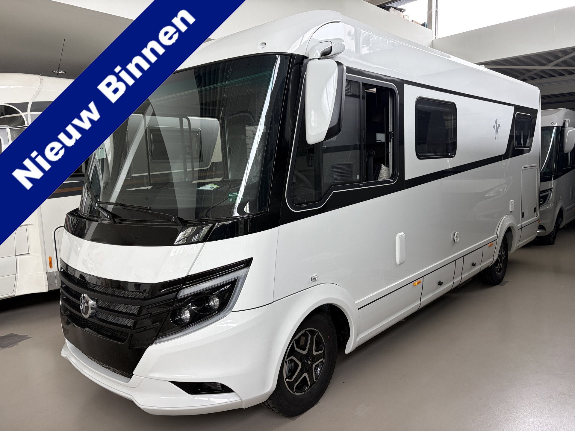 NIESMANN BISCHOFF ISMOVE 6.9E 180pk Aut ALDE Geen hefbed Hea, Caravans en Kamperen, Niesmann+Bischoff, 7 tot 8 meter, Diesel, Mark@niesmannbischoff.nl