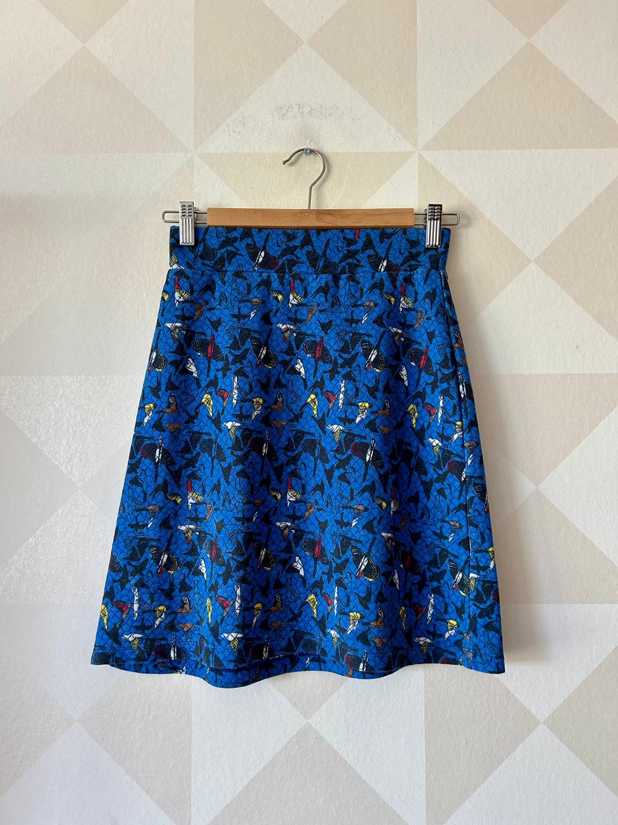 Wow to Go Skirt rok blauw zwart vogel XS/34 zgan, Kleding | Dames, Blauw, Wow To Go, Ophalen of Verzenden, Zo goed als nieuw