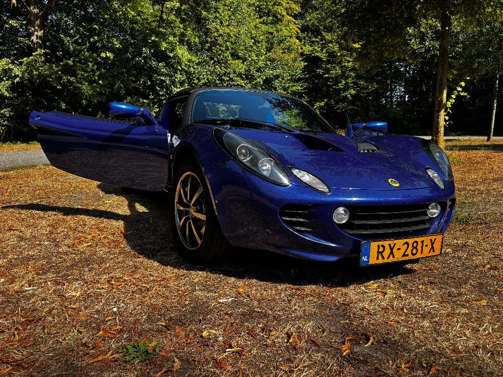 Lotus Elise S2 111S LHD / 2003, Achterwielaandrijving, Zwart, 4 cilinders, Blauw