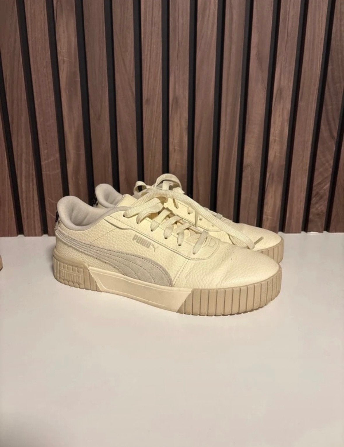 Puma Sneakers met panterprint hak, Ophalen of Verzenden, Zo goed als nieuw, Zwart, Sneakers of Gympen