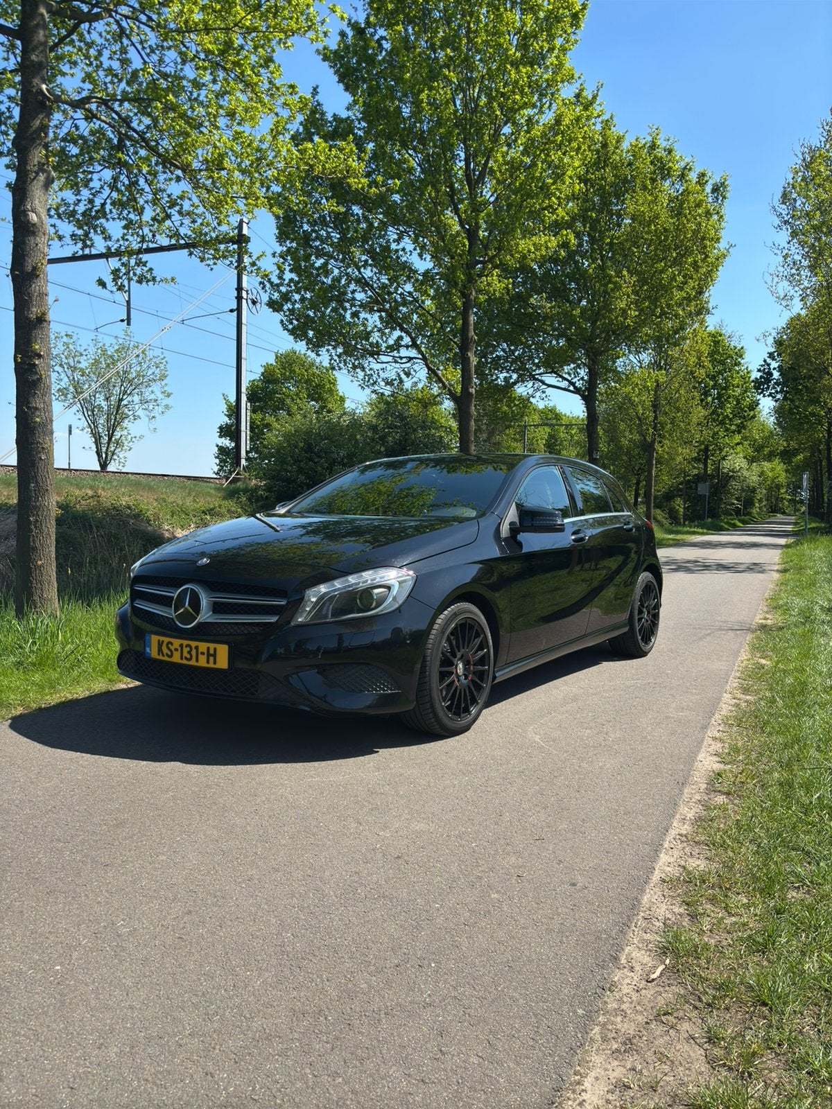 Mercedes-Benz A-Klasse A200 1.6 Blue EFF Aut7 2015 Zwart, 1295 kg, Leder en Stof, Zwart, 1595 cc