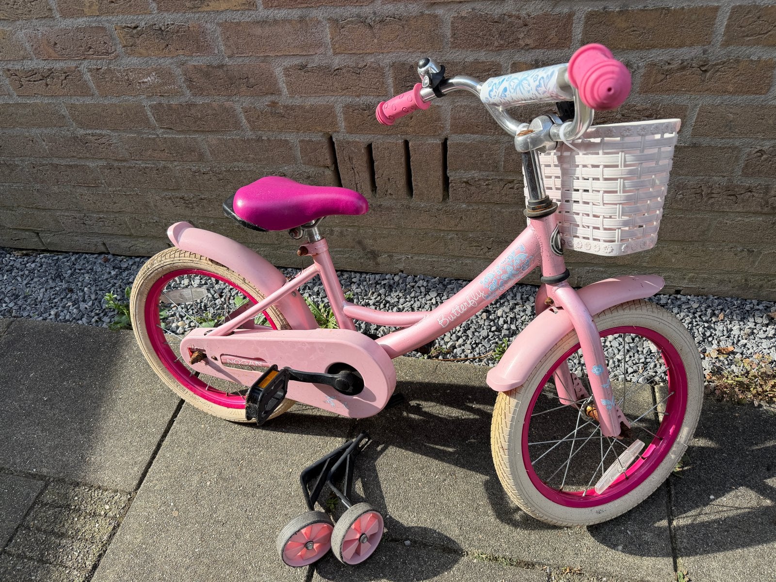 Roze kinderfiets 16 inch met zijwieltjes en mandje, Ophalen, Terugtraprem, Zijwieltjes, 16 tot 20 inch