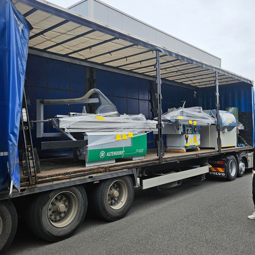 MACHINES Inkoop **Inkoop machines klein tot groot** Gezocht, 70 mm of meer, Ophalen of Verzenden, Scm altendorf robland hammer martin zaagmachine freesmachine