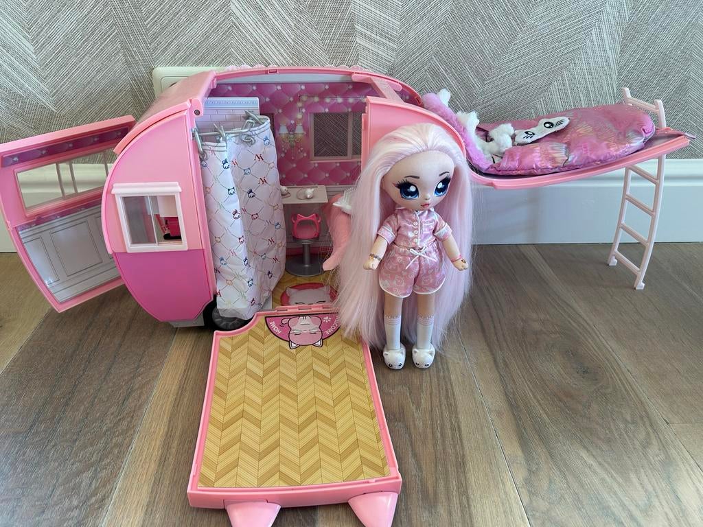 Na! Na! Na! Surprise Camper met accessoires, Ophalen of Verzenden, Gebruikt, Meisje