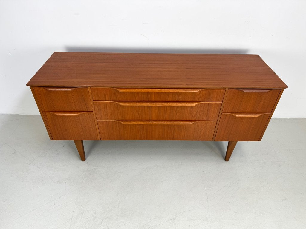 Vintage dressoir Austinsuite., Verzenden, Gebruikt, 25 tot 50 cm, 150 tot 200 cm
