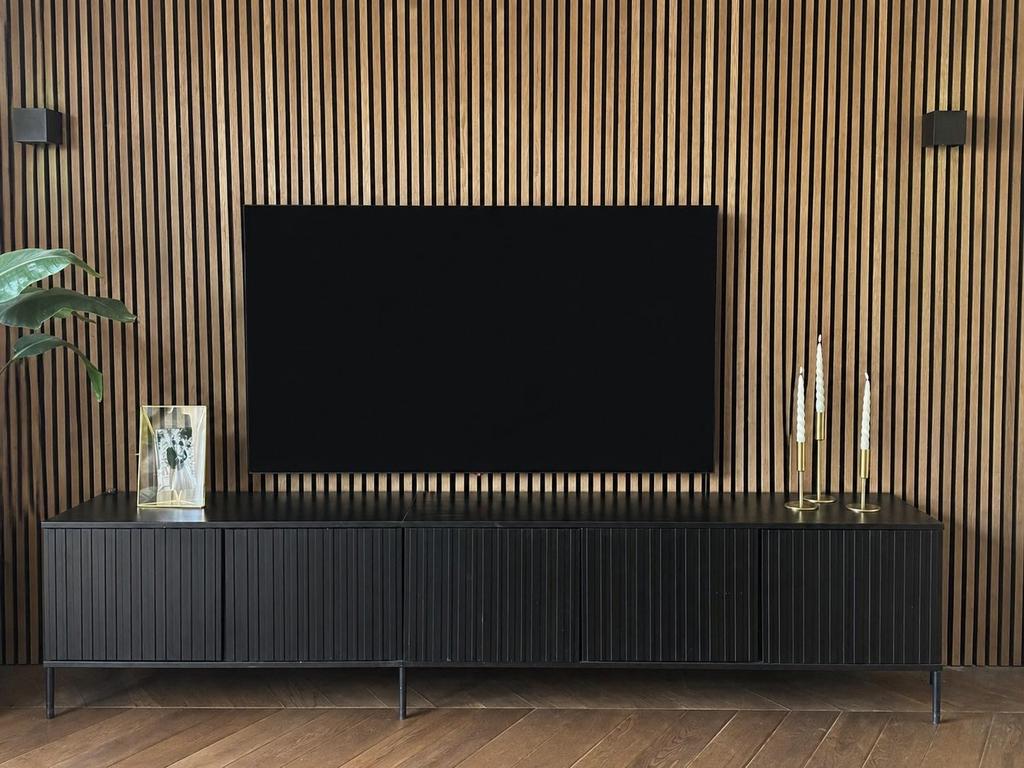 Set van 2 Woood New Gravure TV-meubels (150cm & 100cm), Huis en Inrichting, Kasten | Televisiemeubels, Ophalen, Gebruikt, 150 tot 200 cm