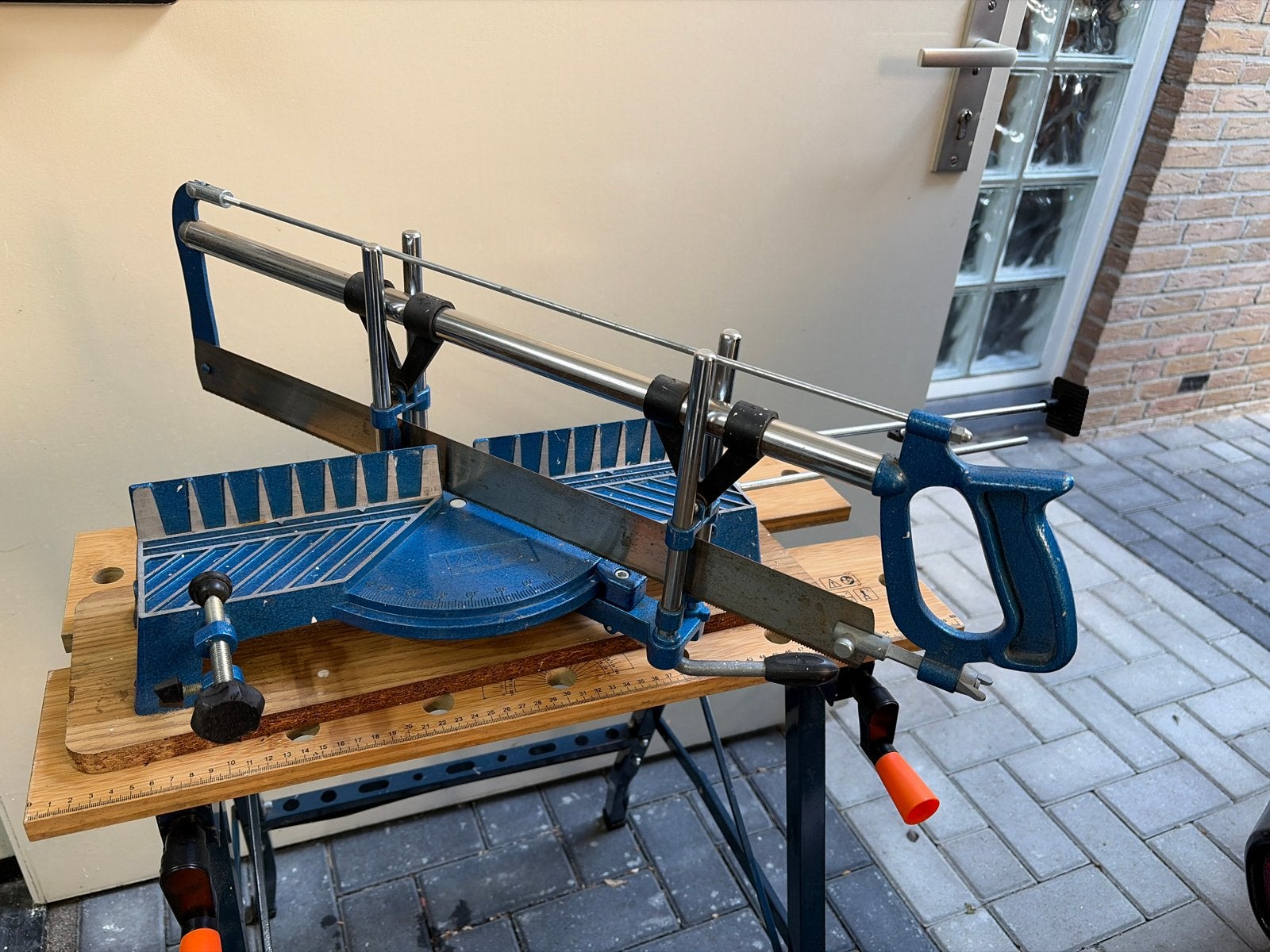 Gebruikte afkortzaag met verstekfunctie verstekbak verstek, Gebruikt, Ophalen of Verzenden, Afkortzaag, 30 tot 70 mm