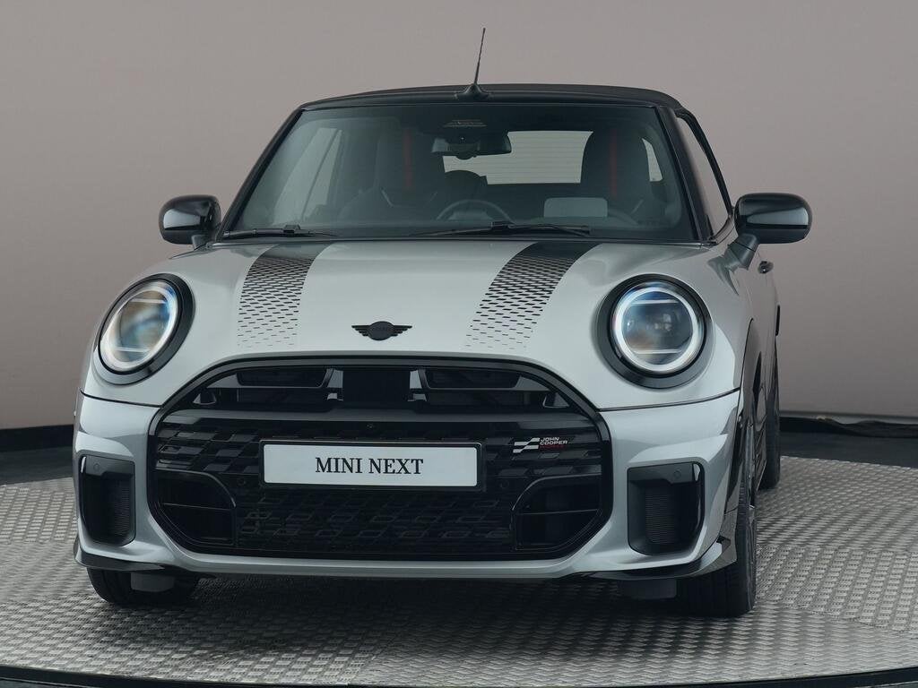 MINI Cabrio Cooper S Automaat / John Cooper Works / Pakket L, 15 km/l, Gebruikt, 4 cilinders, 4 stoelen