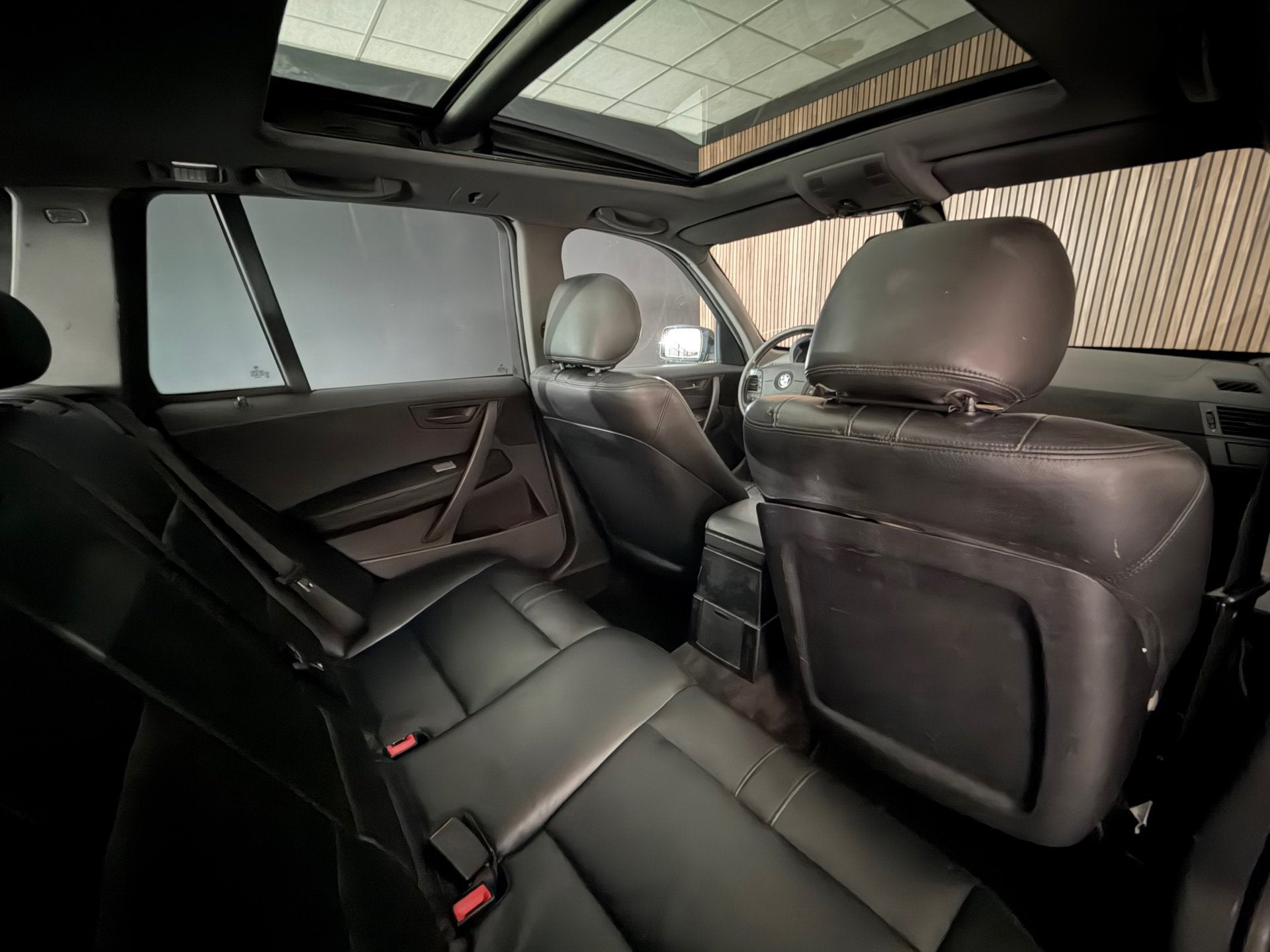 BMW X3 2.5i Executive PANORAMADAK/LEDEREN BEKLEDING/TREKHAAK, Auto's, Automaat, Zwart, Zwart, Bedrijf