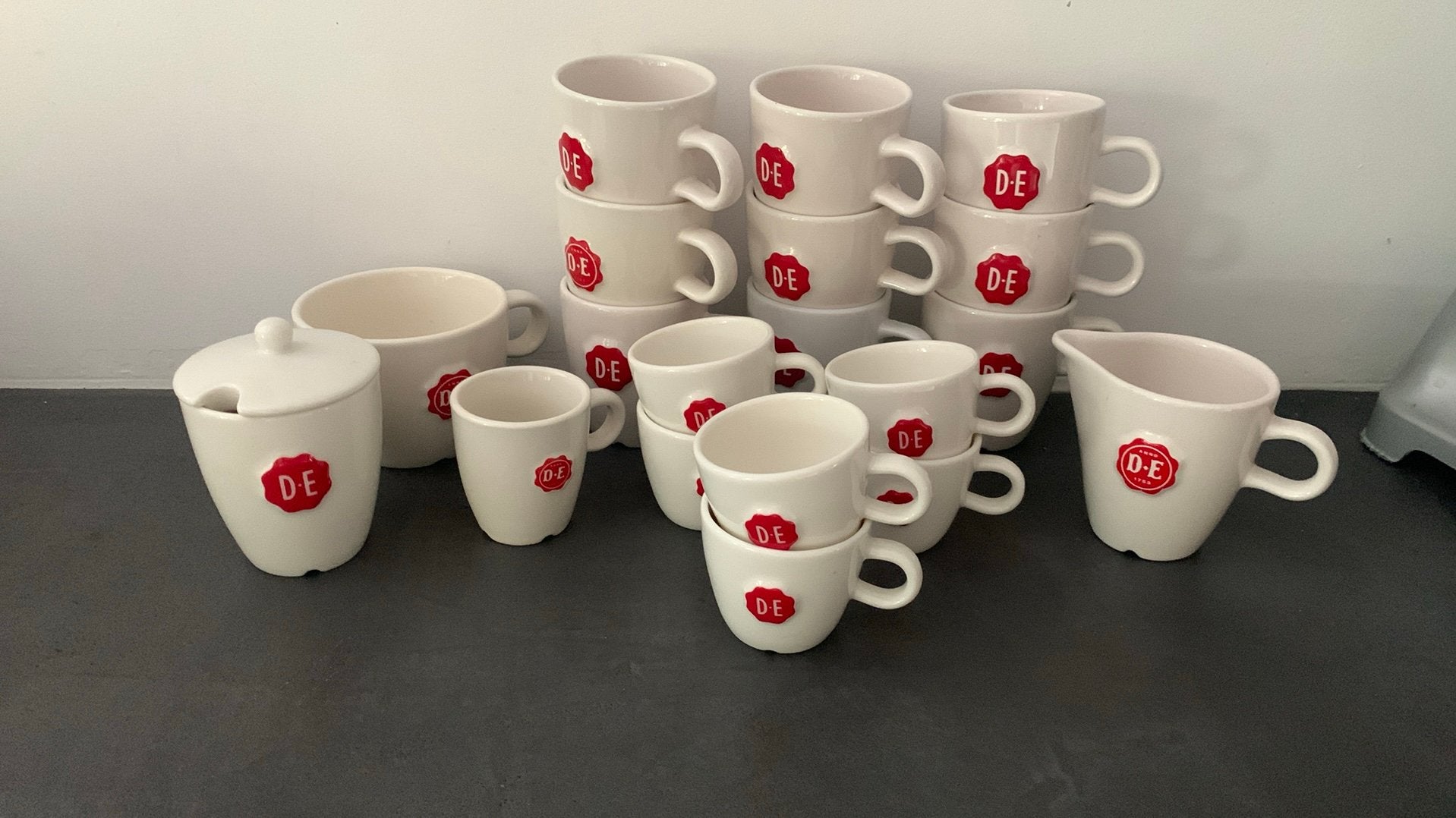 Douwe Egberts servies zgan, Ophalen, Zo goed als nieuw, Overige stijlen, Kop(pen) en/of Schotel(s)