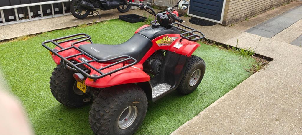 Kymco MXU 50cc Quad - Recent onderhoud, rijdt goed!, Fietsen en Brommers, Ophalen, Tweetakt, Gebruikt, Overige modellen