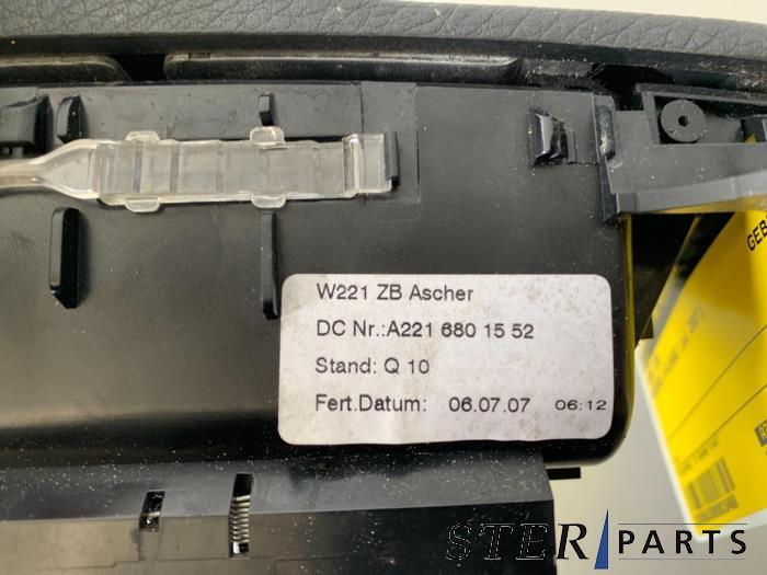 Asbak voor van een Mercedes S-Klasse, Auto-onderdelen, Interieur en Bekleding, Gebruikt, -, Ophalen of Verzenden, -
