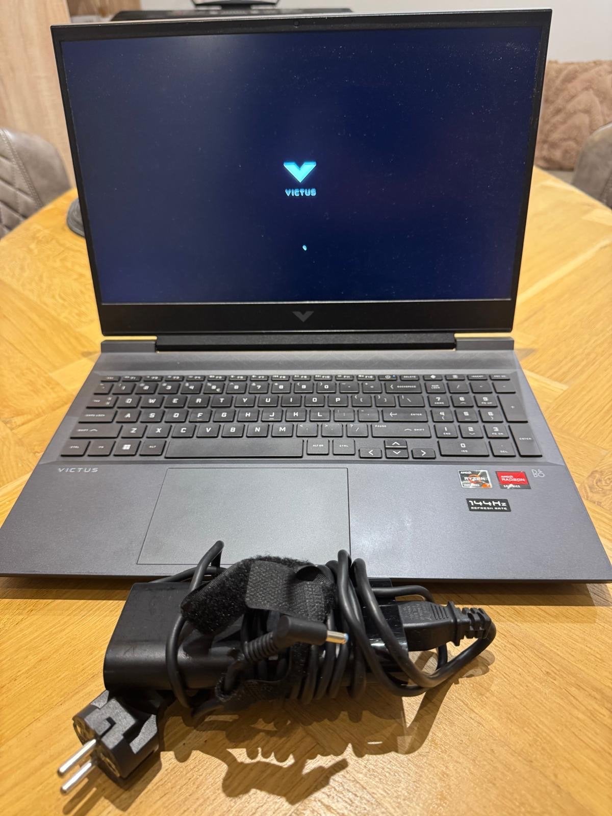 HP Victus 16-e0917nd Gaming Laptop - AMD Ryzen 7, Ophalen, Met videokaart, Qwerty, Zo goed als nieuw